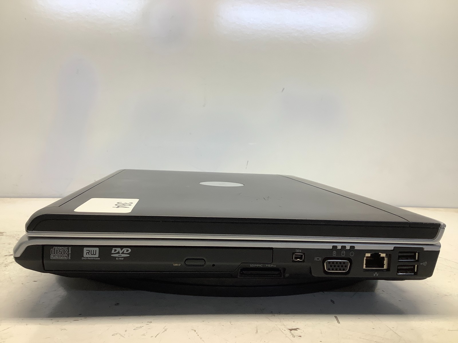 Dell Inspiron 1520 Intel Core 2 Duo 06FD 1.8GHz 2 GB NO HDD No Batt