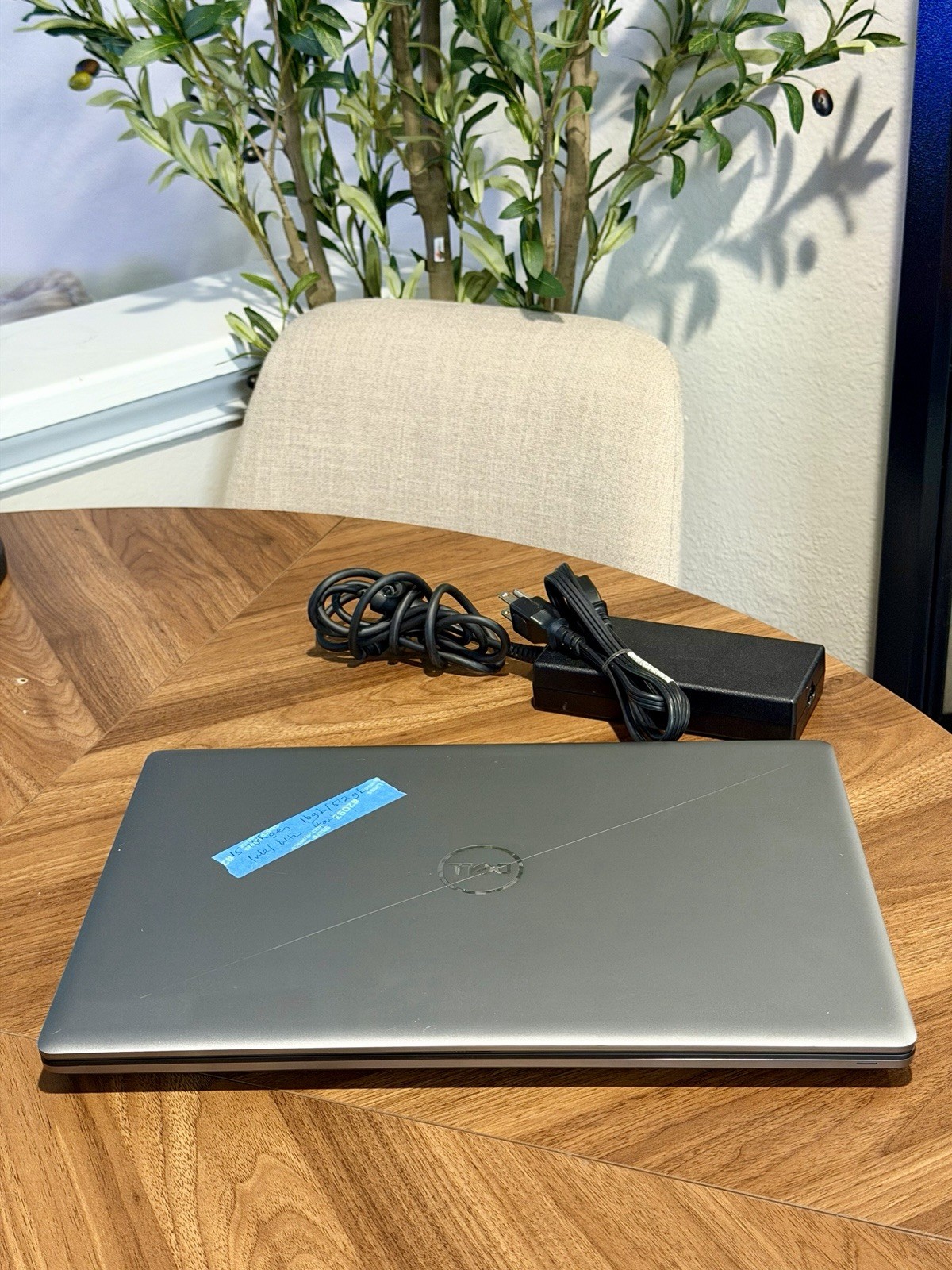 DELL PRECISION 7550 Mobile workstation | I5-10400H 2.60GHZ | 512GB | 16GB Win11