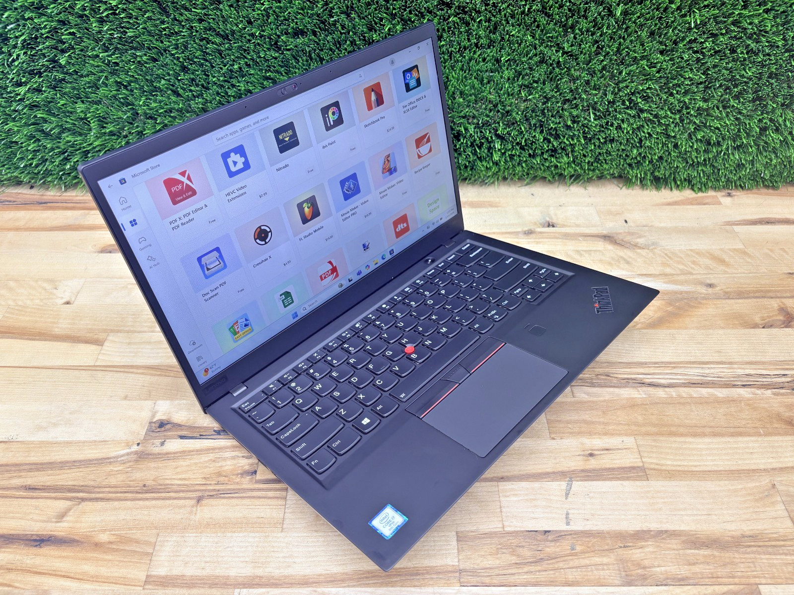 Lenovo ThinkPad x1 Carbon Gen 6 Core i7-8th Gen 1.90GHz 16GB RAM 256GB SSD W11P*