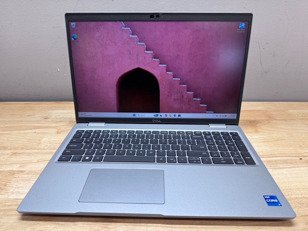 Dell Precision 3570 15.6” Laptop Intel Core i7, 512GB SSD, 16GB RAM, W11