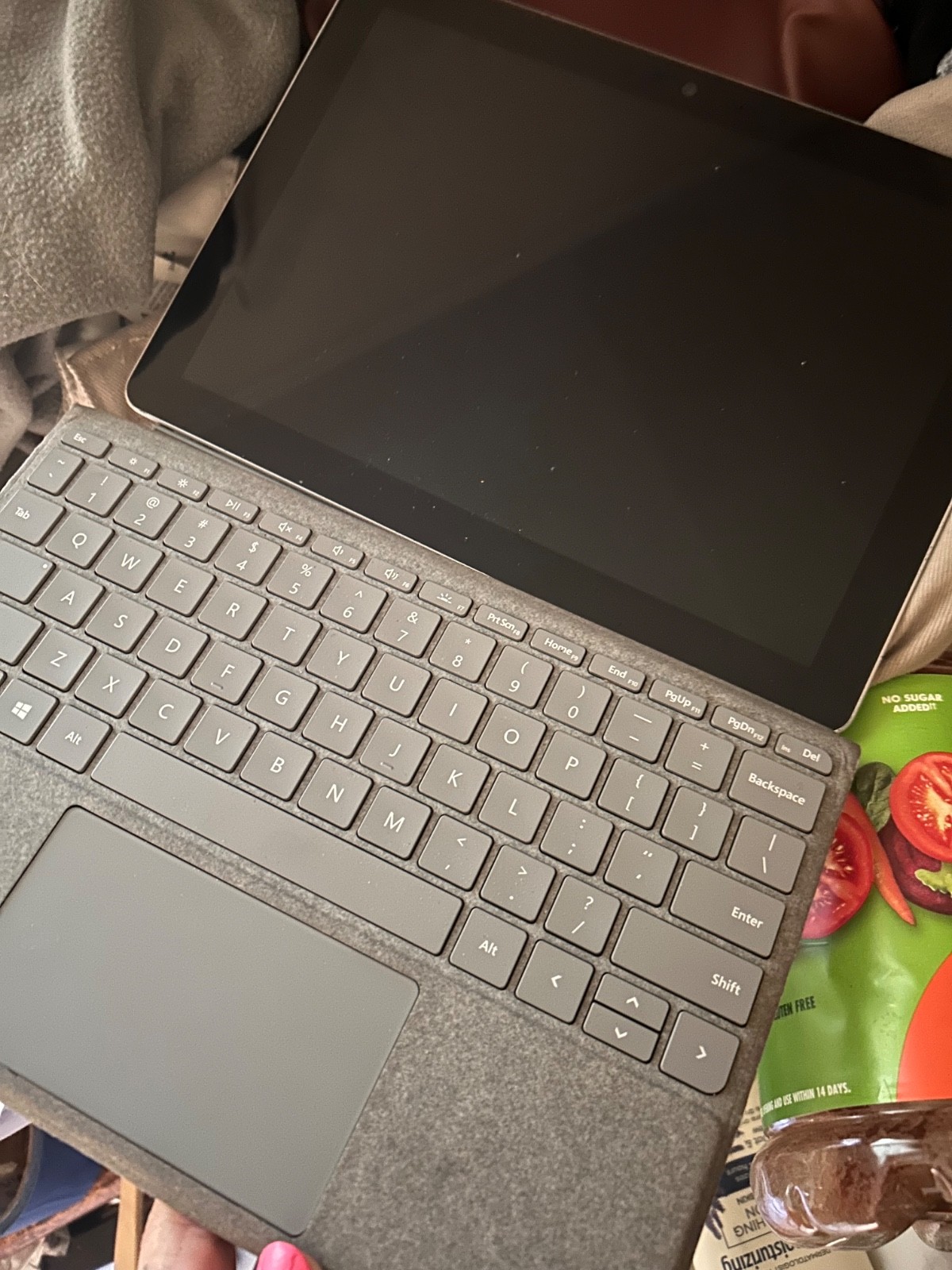 Microsoft Surface Laptop Go 12.4″ (128GB SSD, Intel Core i5 10th Gen., 3.60 GHz,