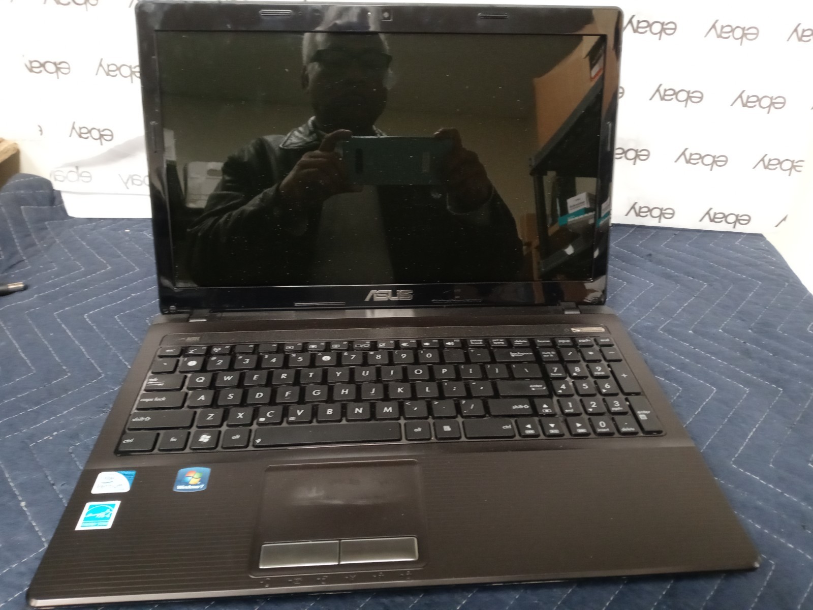 ASUS K53E Laptop FPONW 4GB PENTIUM B940 2.0GHZ No Charger/HD/OS VIEW PIC