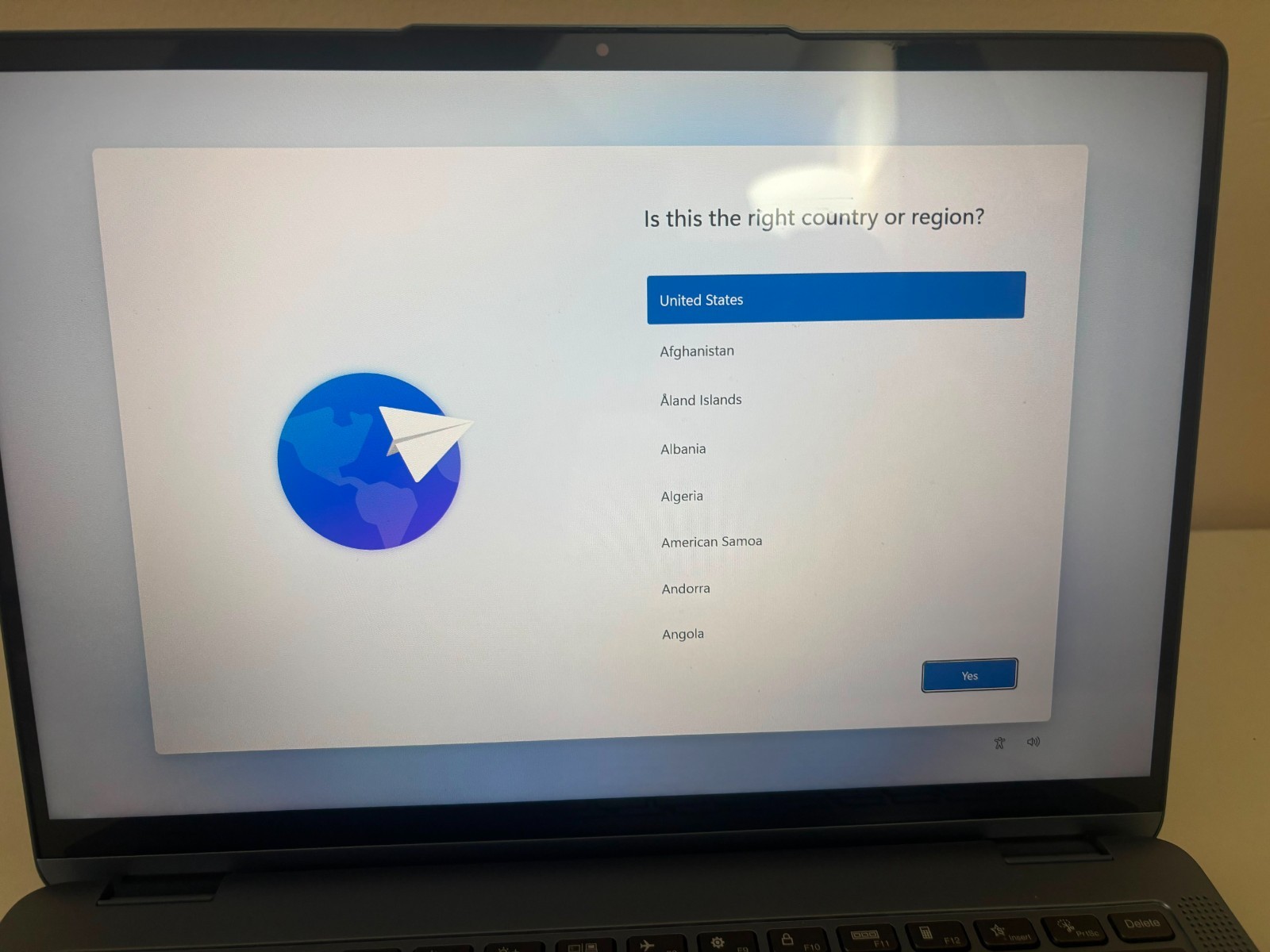 Lenovo Flex 7 14IRU8 14″ 2.2K Touch Intel Core i7-1355U 16GB 1TB SSD Post