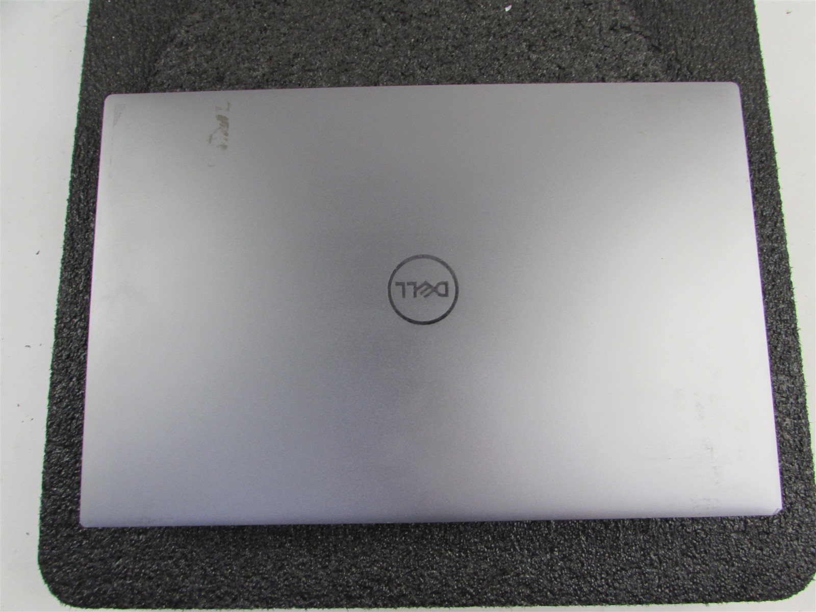 DELL PRECISION 5560 1920X1200 I7-11850H 1TB SSD 32GB RAM RTX A2000 WIN 11 NO BAT