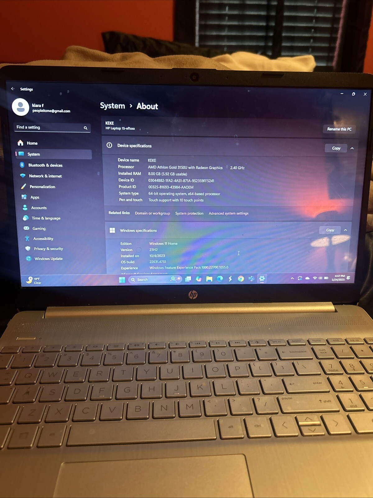 Hp Laptop With Tik Tok App Installed