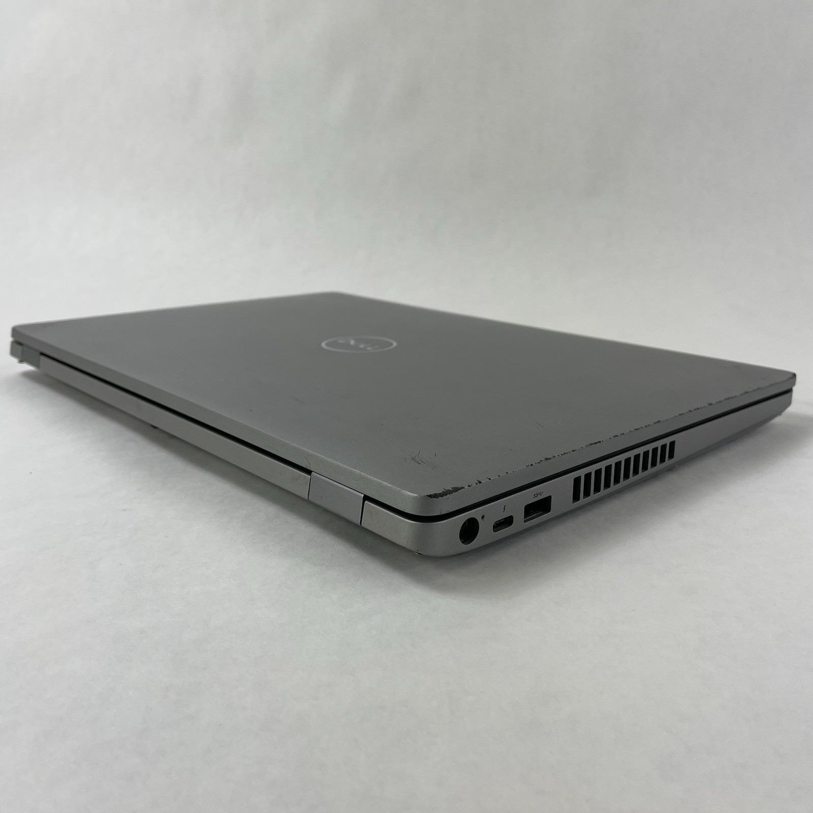Dell Precision 3551 15.6″ i7-10750H 2.60 GHz 16 GB RAM No SSD/OS/AC