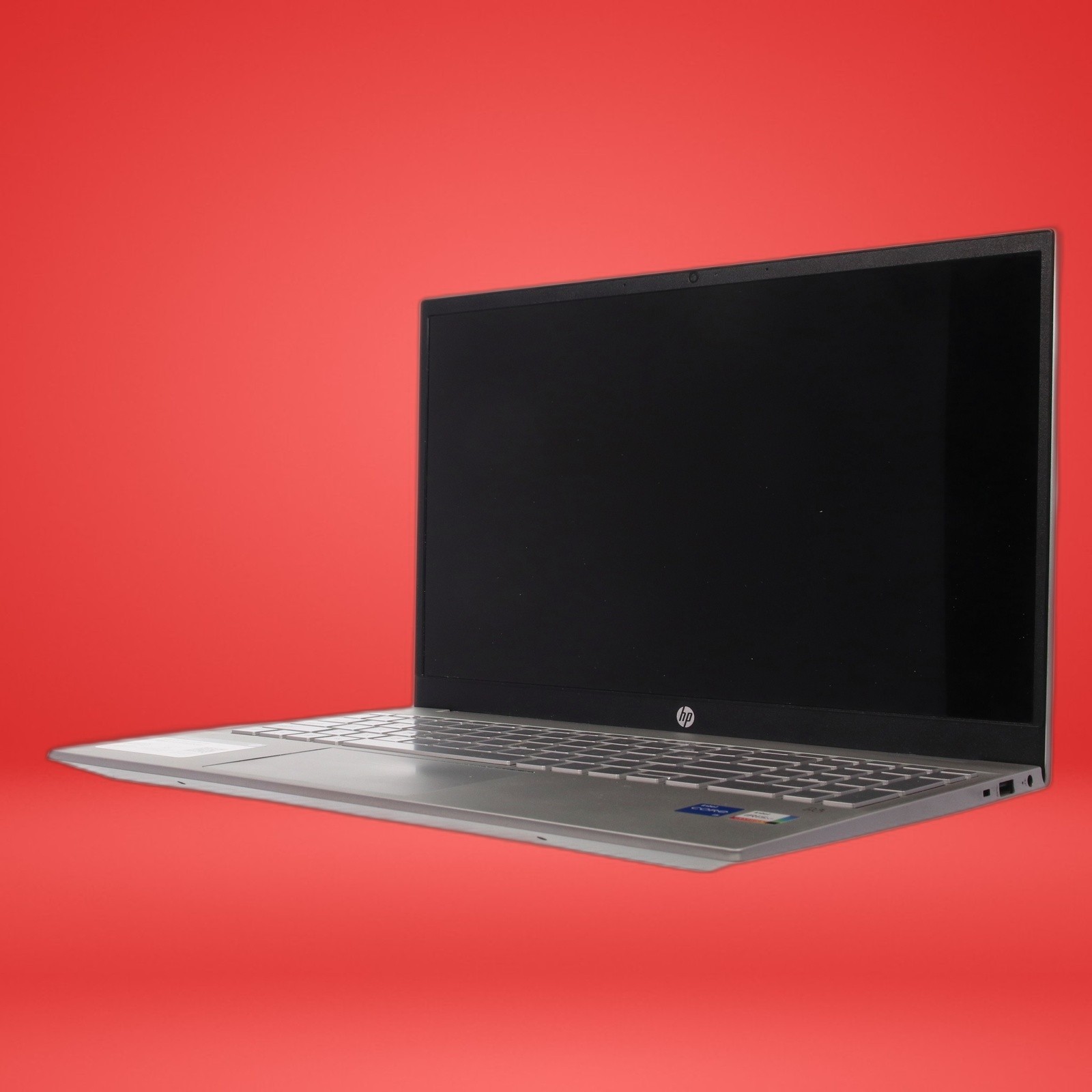 HP Pavilion 15-eg2xxx Touch Core i5-1235U 16GB RAM 256GB NVMe Win11 W/65W Adapte