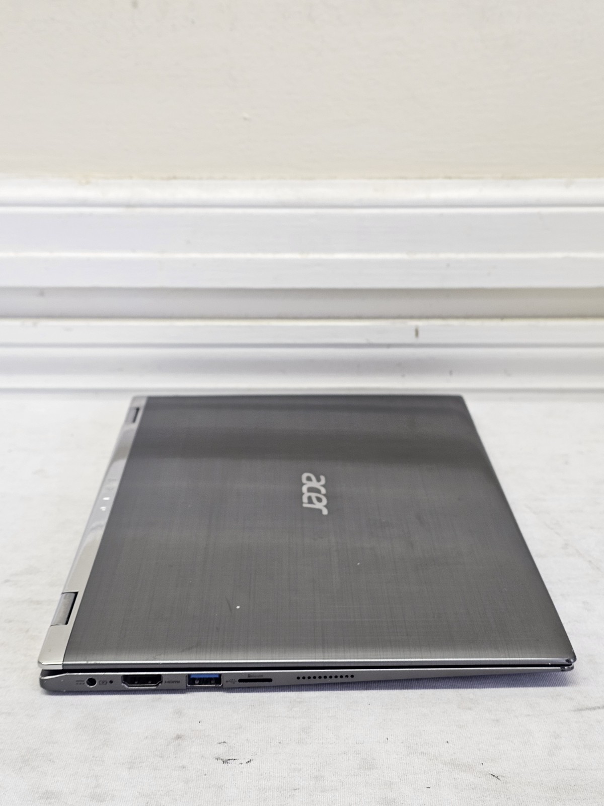 Acer Spin 1 SP111-32N Laptop – Intel Pentium – 4GB RAM – 64GB SSD – Windows 10