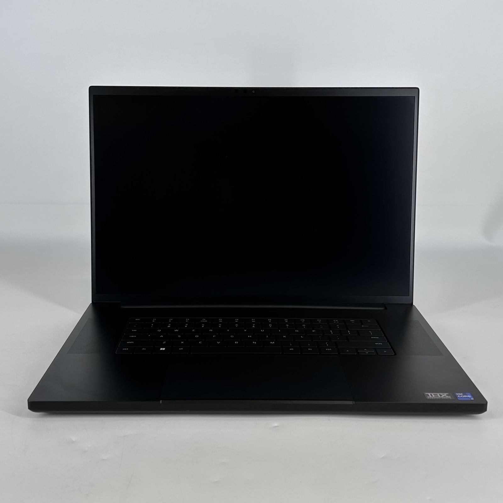 Razer Blade 18 240Hz QHD+ 2.2 GHz i9-13950HX 16GB 512GB SSD RTX 4090 FRAME GAP