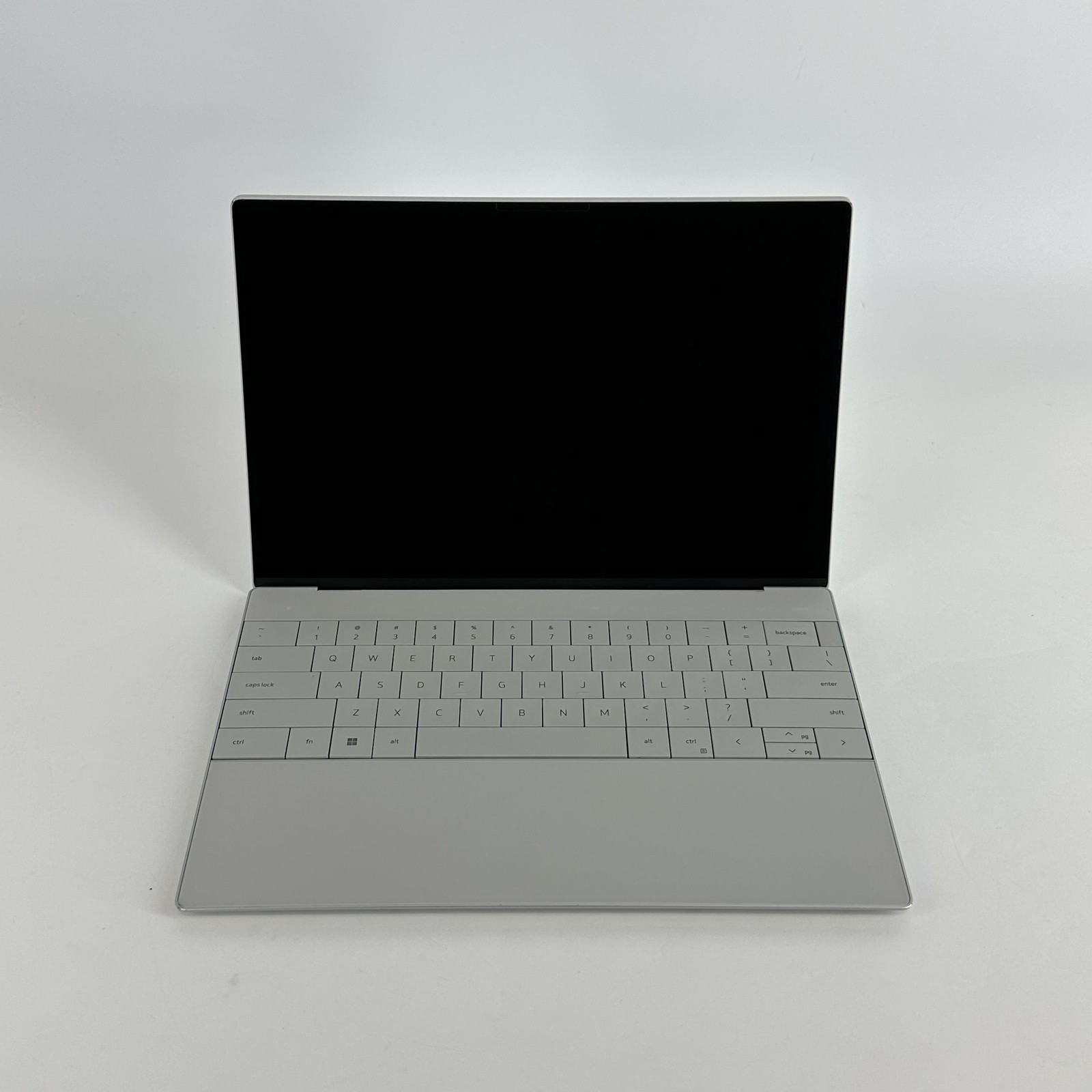 Dell XPS 13 Plus 9320 2022 Silver UHD+ TOUCH 2.1GHz i7-1260P 16GB 512GB SSD Good