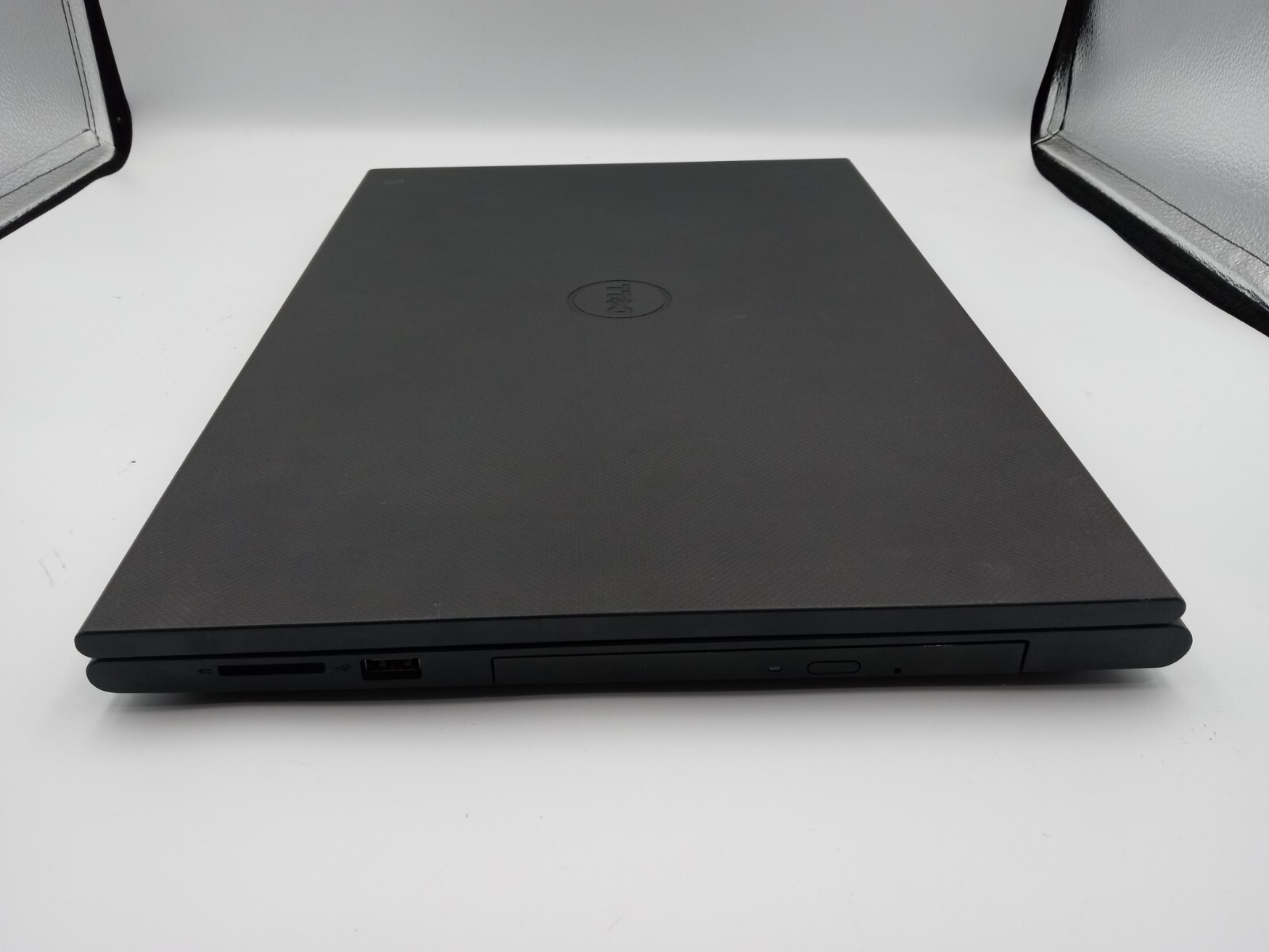 Dell Inspiron 3542 15″ Touchscreen Intel i3-4030U 8GB 128GB SSD Windows 10 -RR