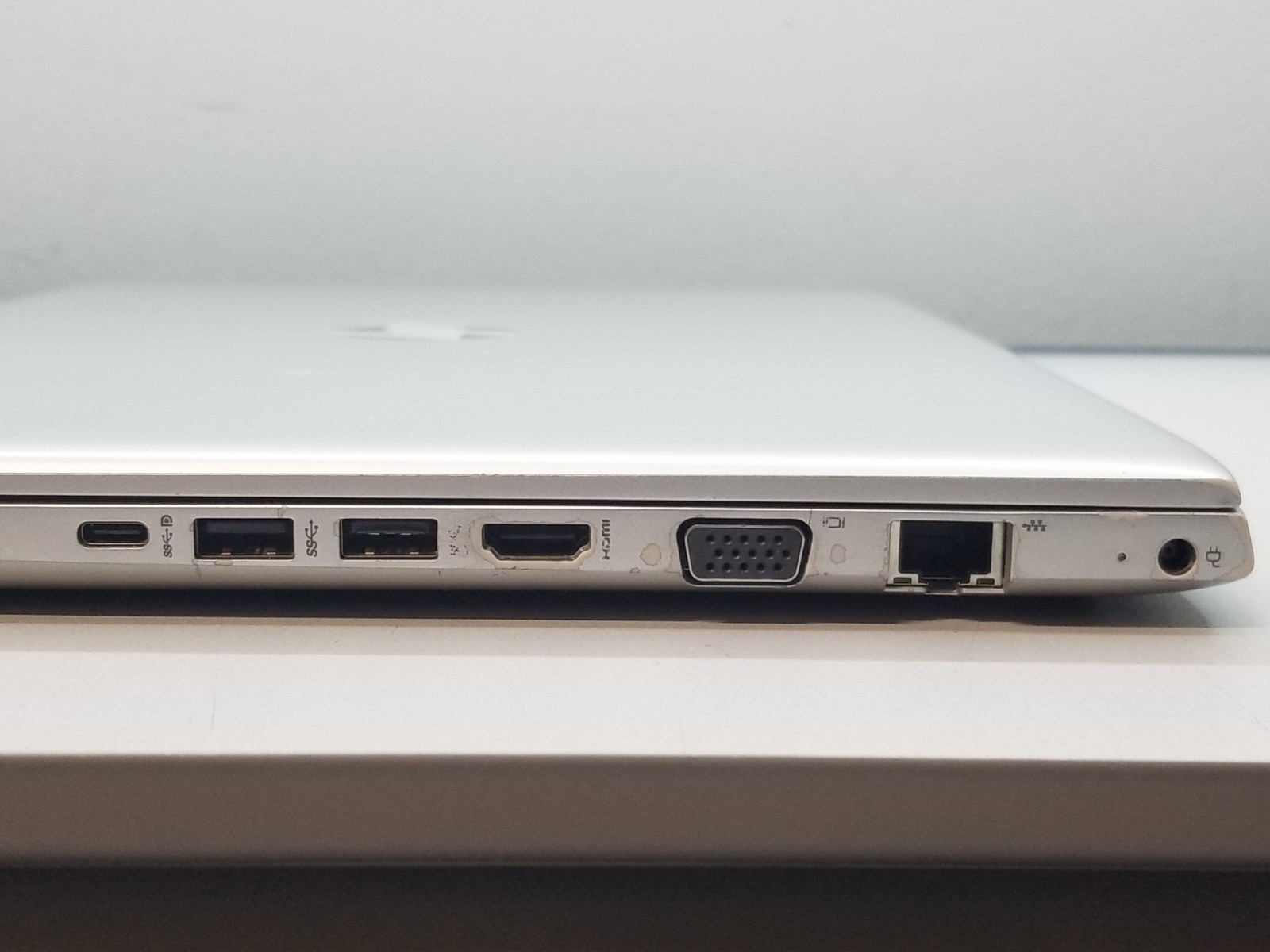 HP ProBook 450 G5 15.6″ FHD i5-8250U 1.6GHz 8GB RAM 256GB NVMe Win 11 Pro NO AC