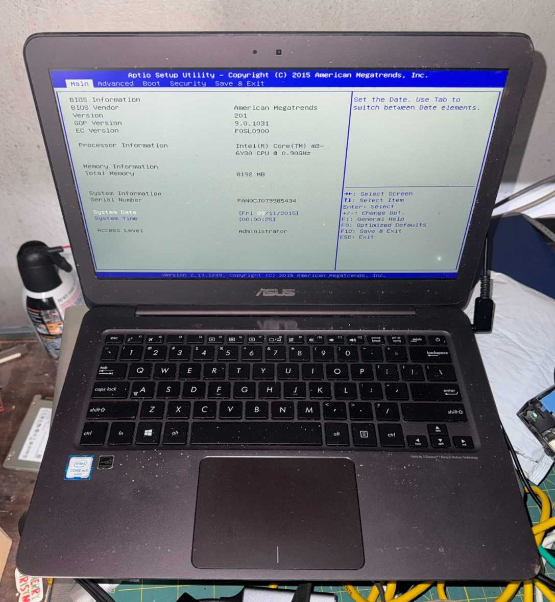 ASUS Laptop UX305C Core M3-6Y30, 8GB RAM, 13″ Laptop for Repair #4644