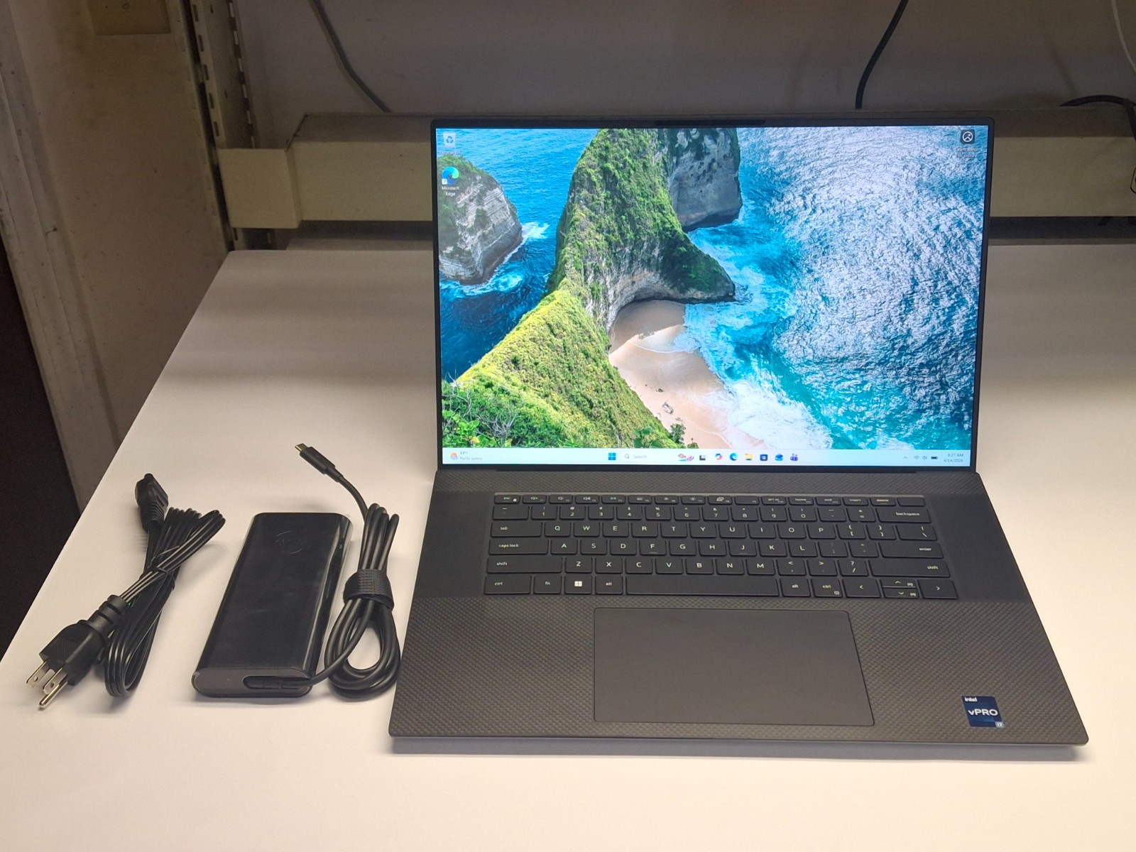 Dell Precision 5770 17 i712800H 24GHz 32GB 1TB SSD Nvidia RTX A3000 12G G2U