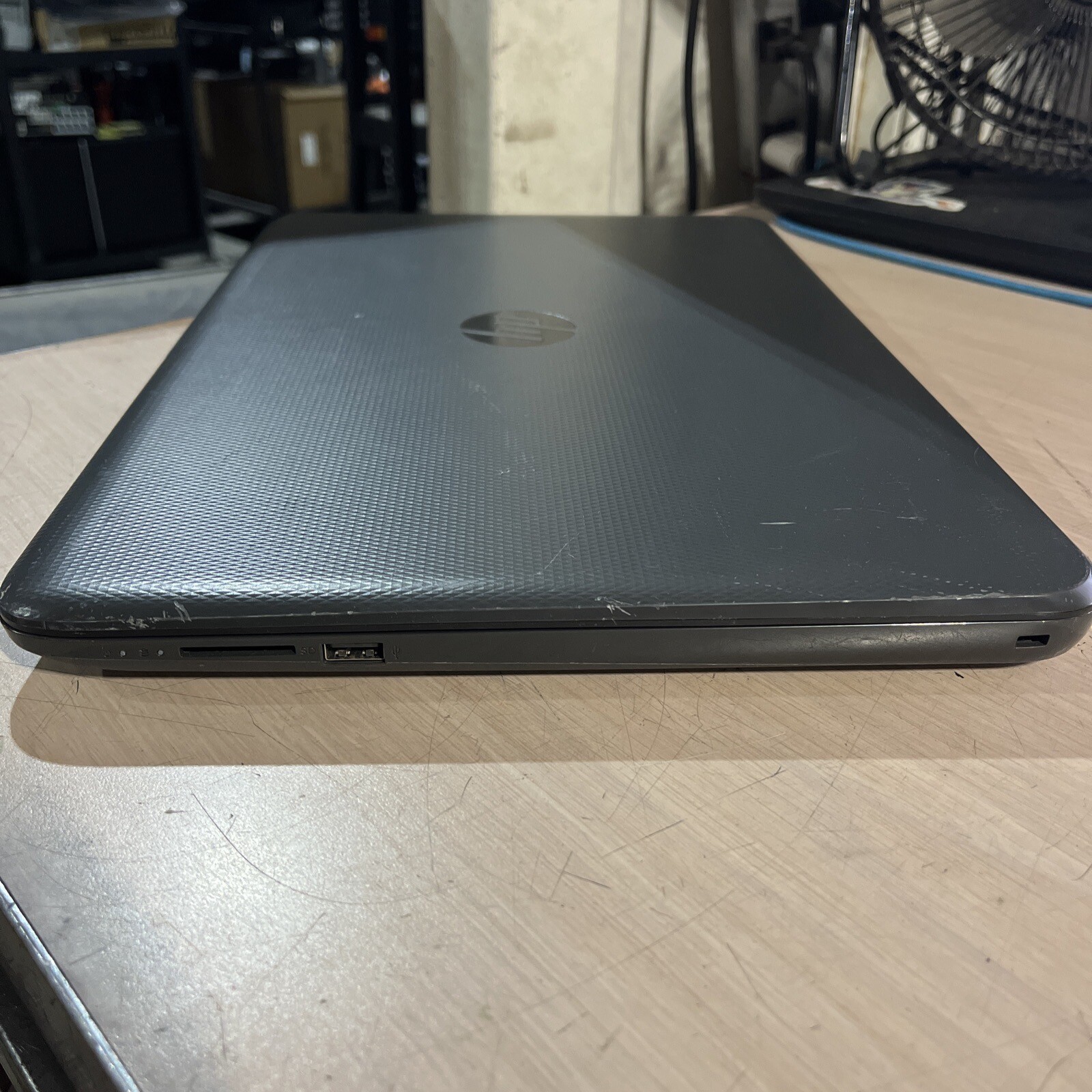HP 255 G4 NOTEBOOK AMD E1-6015 4GB RAM NO HD