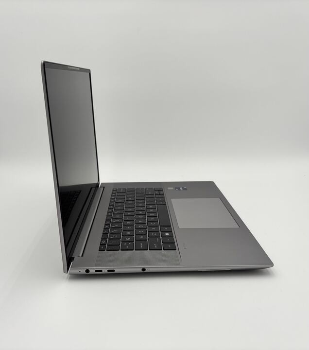 HP Laptop ZBook Studio 16 G10 i7-13800H 512GB 32GB RTX 2000 8 GB
