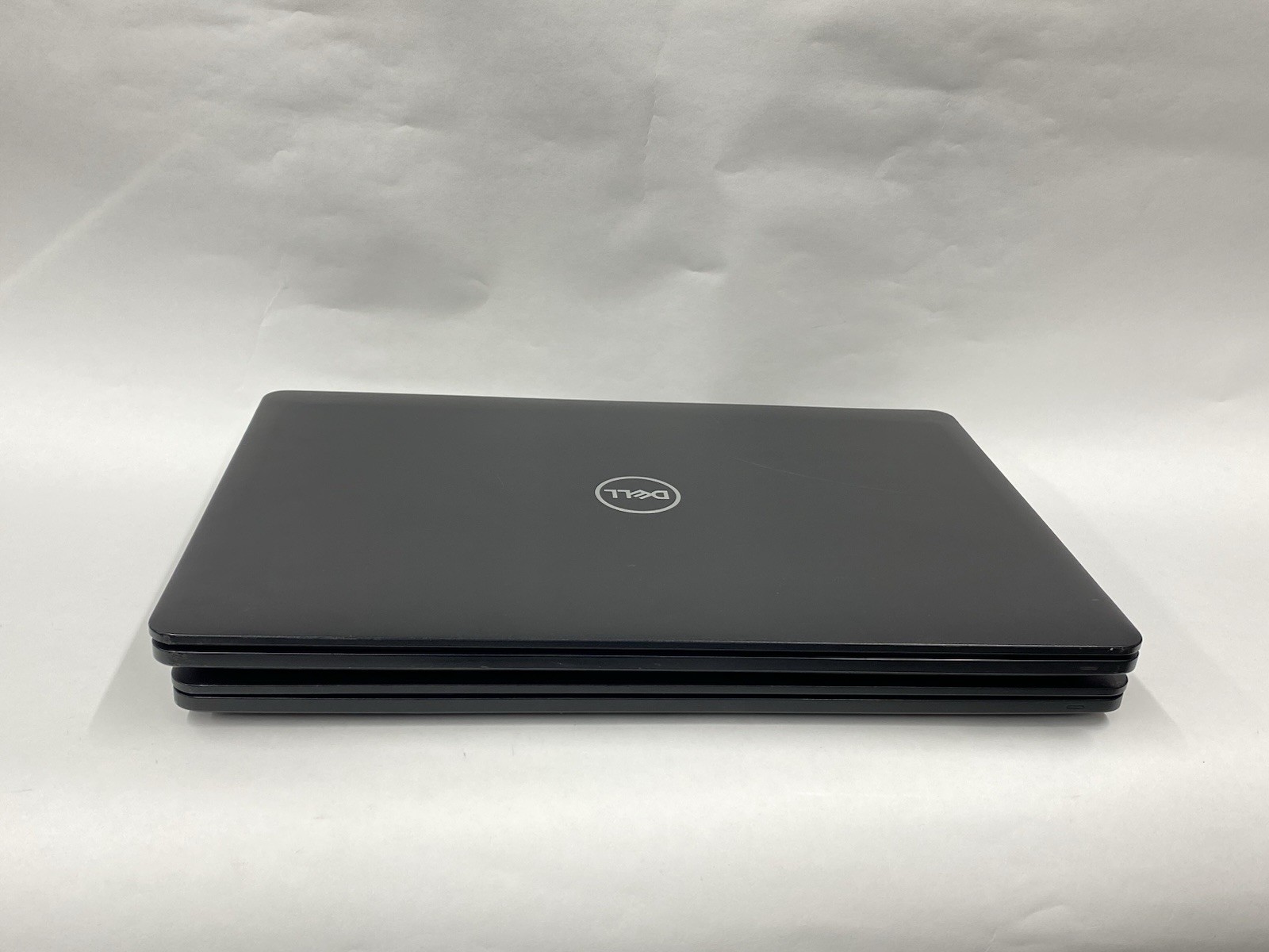 Lot of (2) Dell Latitude 3580 – 1366×768 – i3-6006u – No RAM/SSD/OS – READ