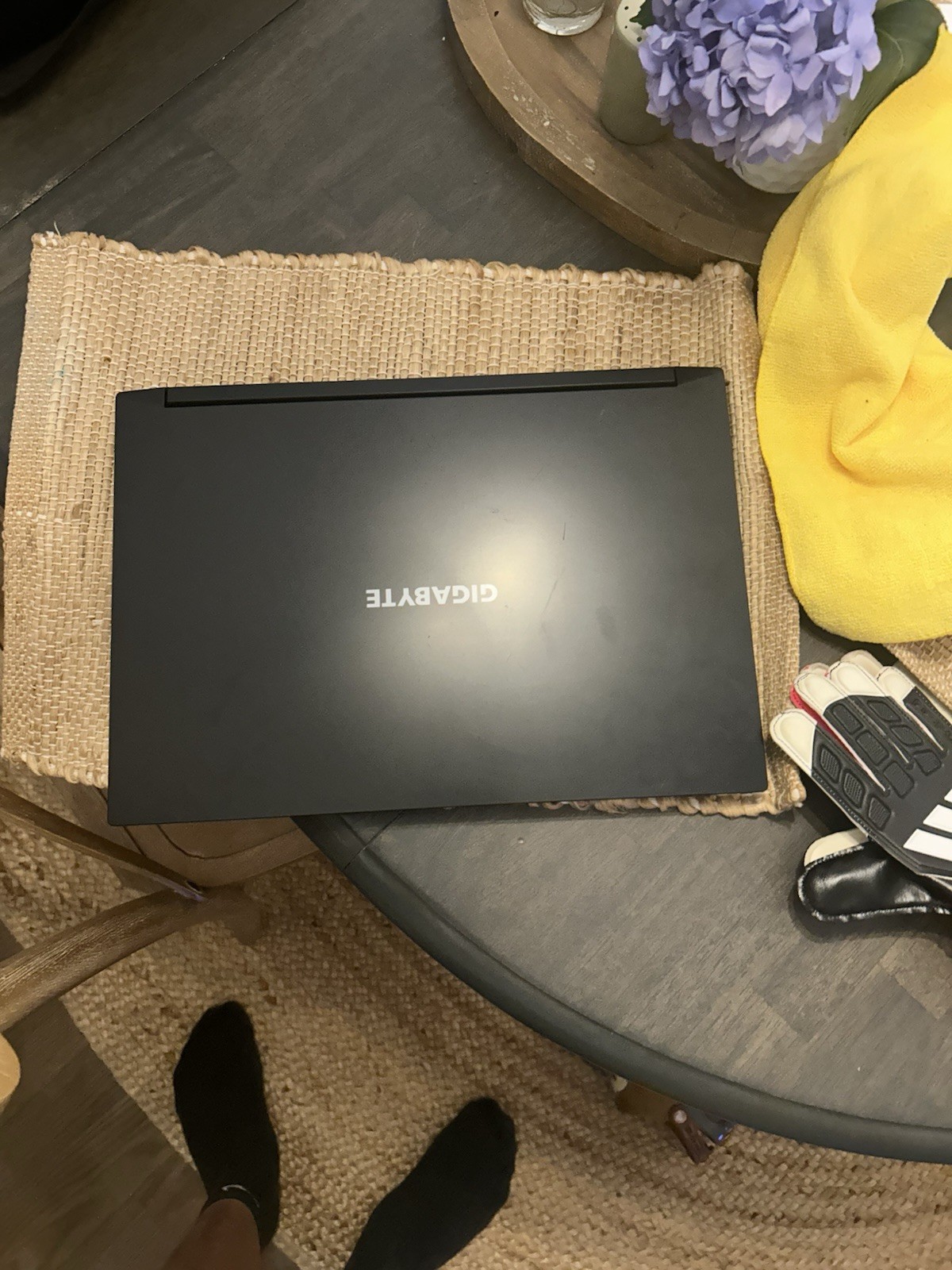 GIGABYTE G5 MD 15.6″ (512GB ,Intel Core i5-11400H 2.70 GHz ,16GB RAM)