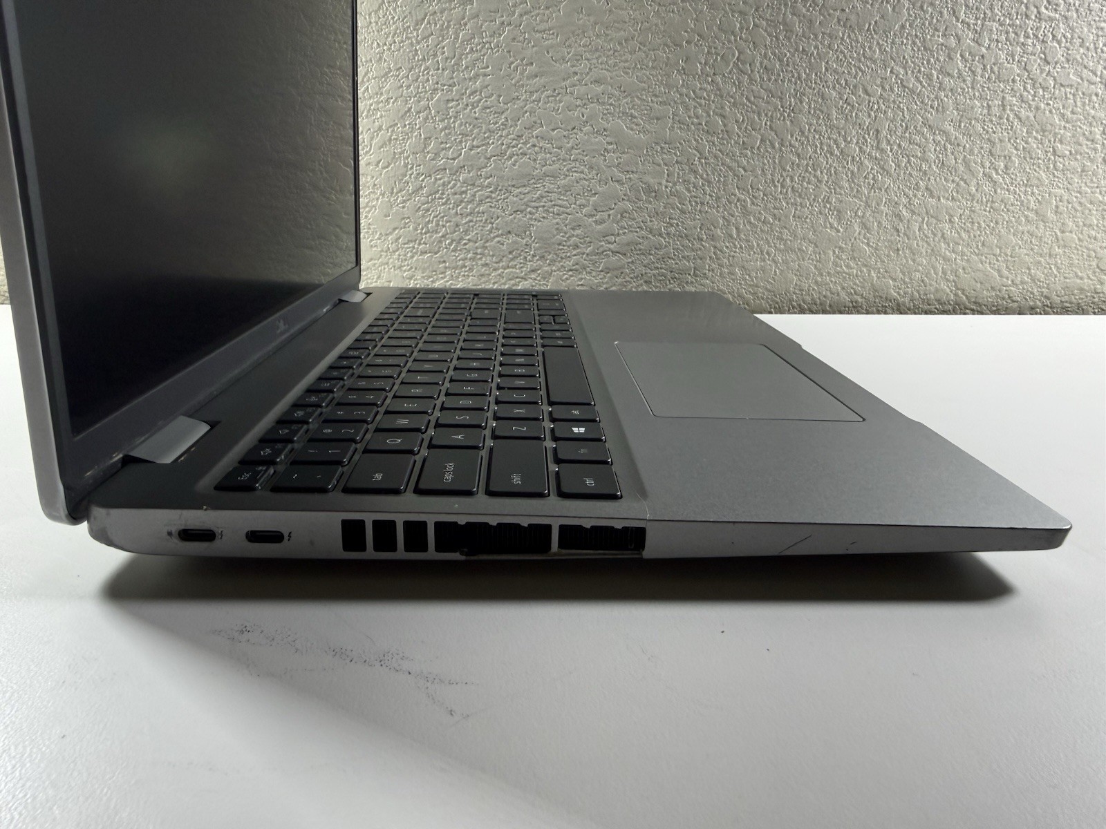 Dell Latitude 5520 15.6” FHD I5-1135G7U 256GB SSD 8GB RAM NO BATTERY Win 11 Pro