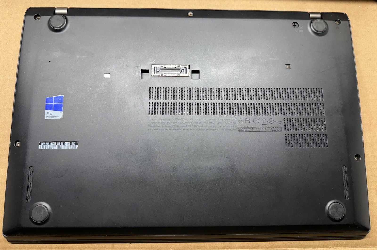 Lenovo ThinkPad T460s, i5-6300U, 8 GB, 14″ FHD, Charger, Dock, AC, No Drive
