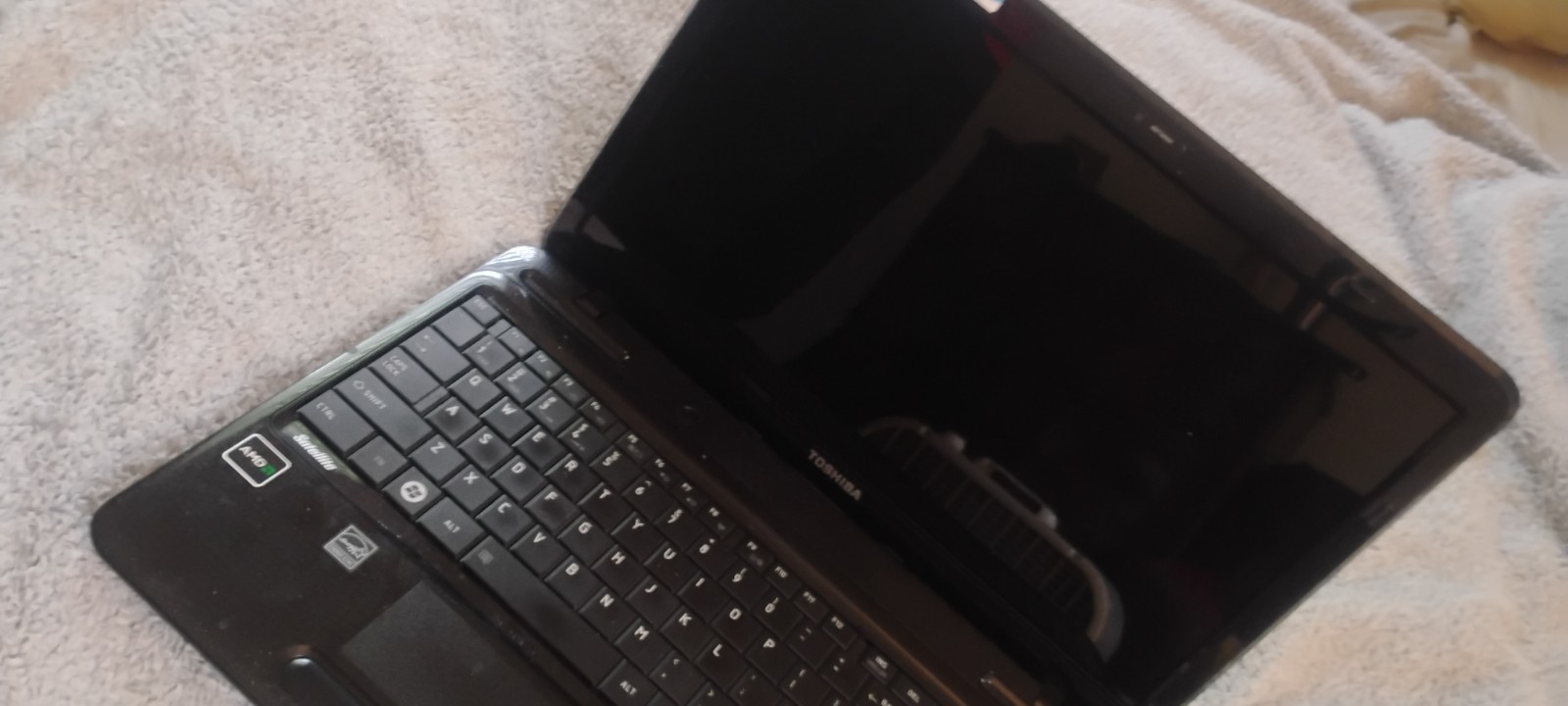 Toshiba Satellite L655 Laptop Computer