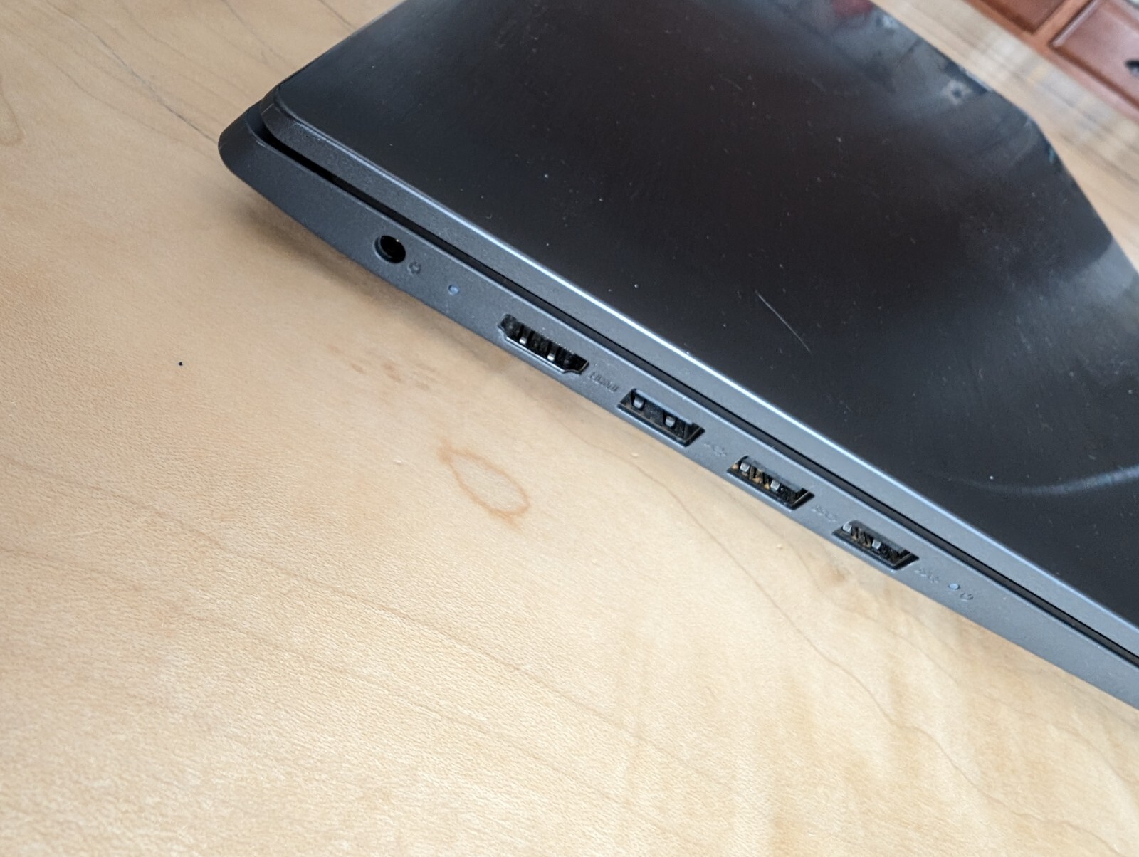 Lenovo 15.6″ Laptop 2.4 GHz AMD 3150U Dual-Core CPU, 8GB DDR4 RAM | 256 SSD
