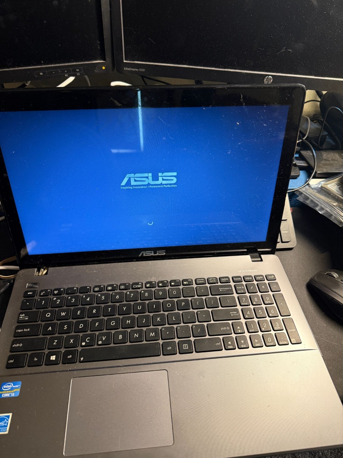 ASUS X550C 15.6 intel i3-3217U 1.8Ghz Ram DDR3 8GB 500Gb Win11 Pro Non OEM Power