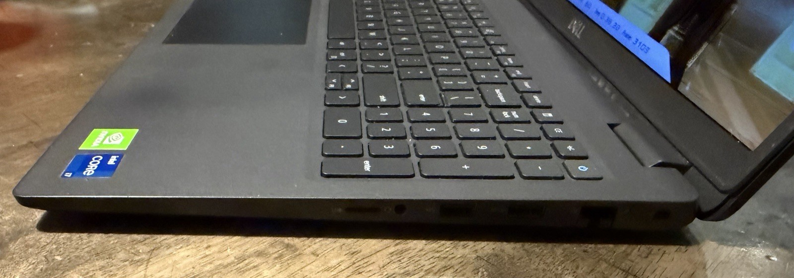 DELL LATITUDE 3520 INTEL CORE I7-1165G7 8GB RAM 256GB NVME GEFORCE MX350 15.6″