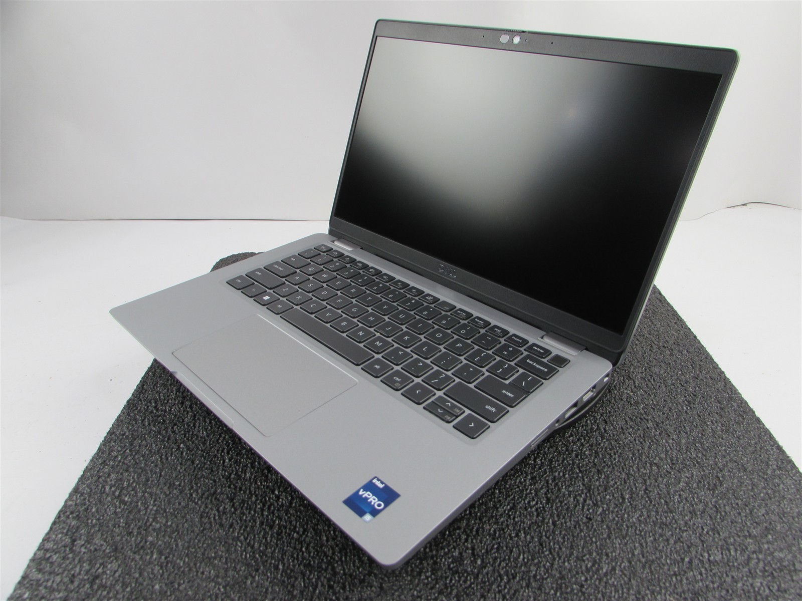 DELL LATITUDE 5330 FHD TOUCHSCREEN I5-1245U 10 CORE 512GB 16GB RAM NO O.S/BATT