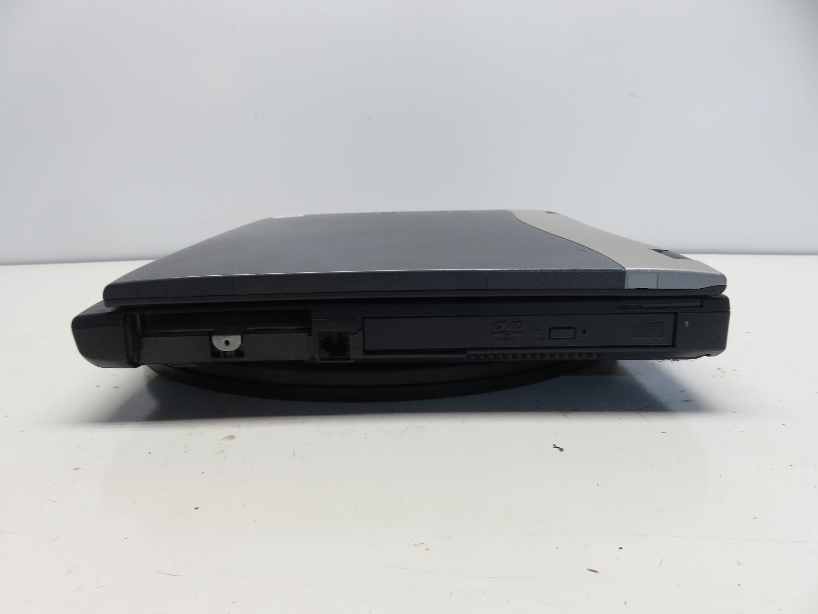 Toshiba Satellite PS183U-00vf0x Celeron 1GHz 256 MB NO HDD No Batt