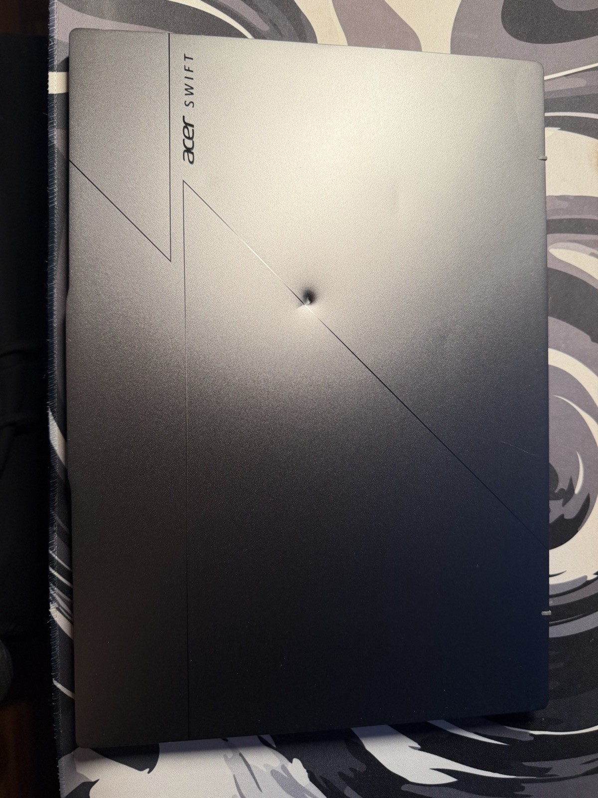 Acer Swift Go 16 SFG16-73-92RC Core Ultra 9 285H 32GB 1TB OLED Laptop