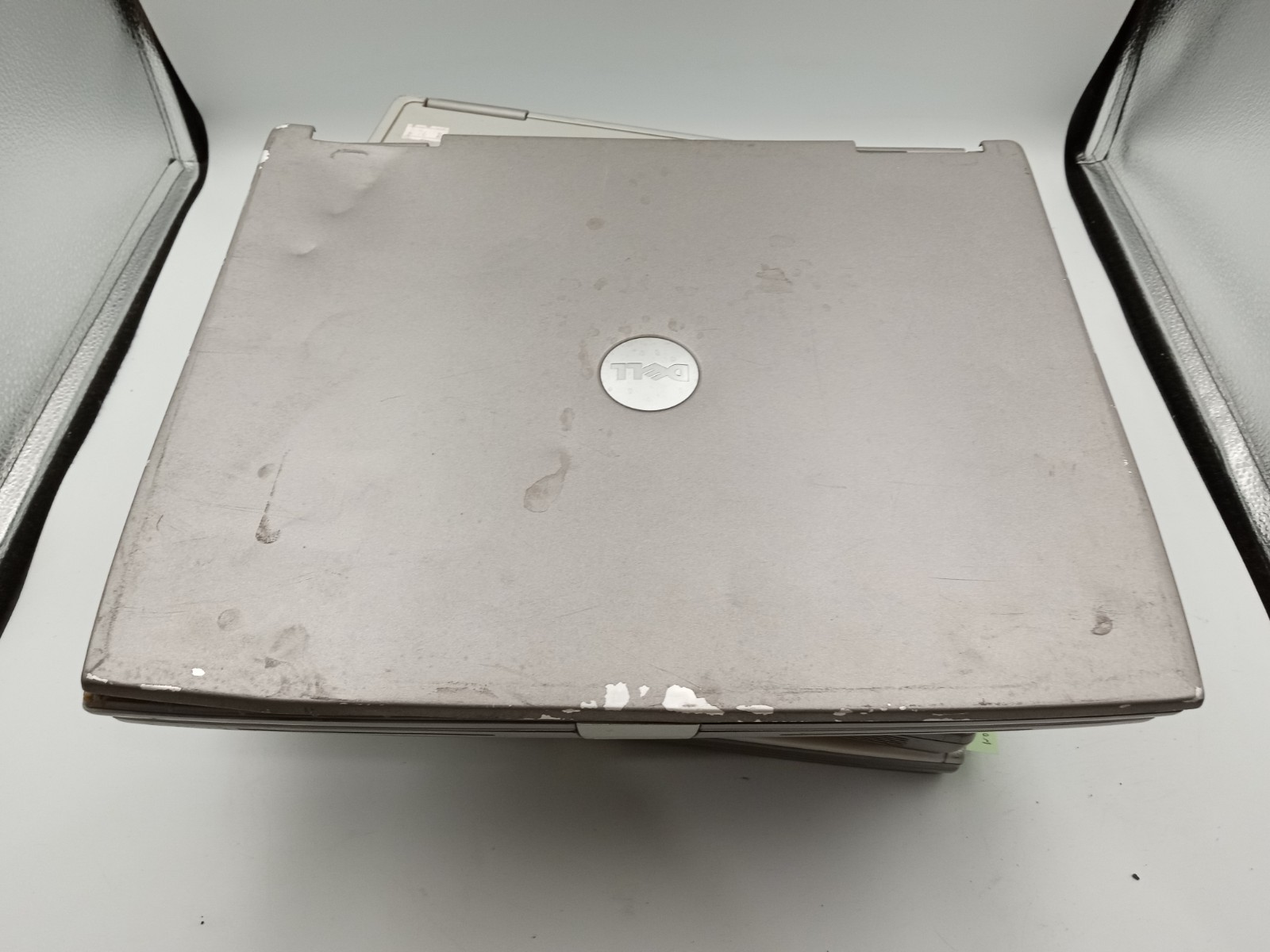 Lot of 6 – Dell D600 / 600m 14″ Laptops Intel Pentium CPU – PARTS / REPAIR -RR