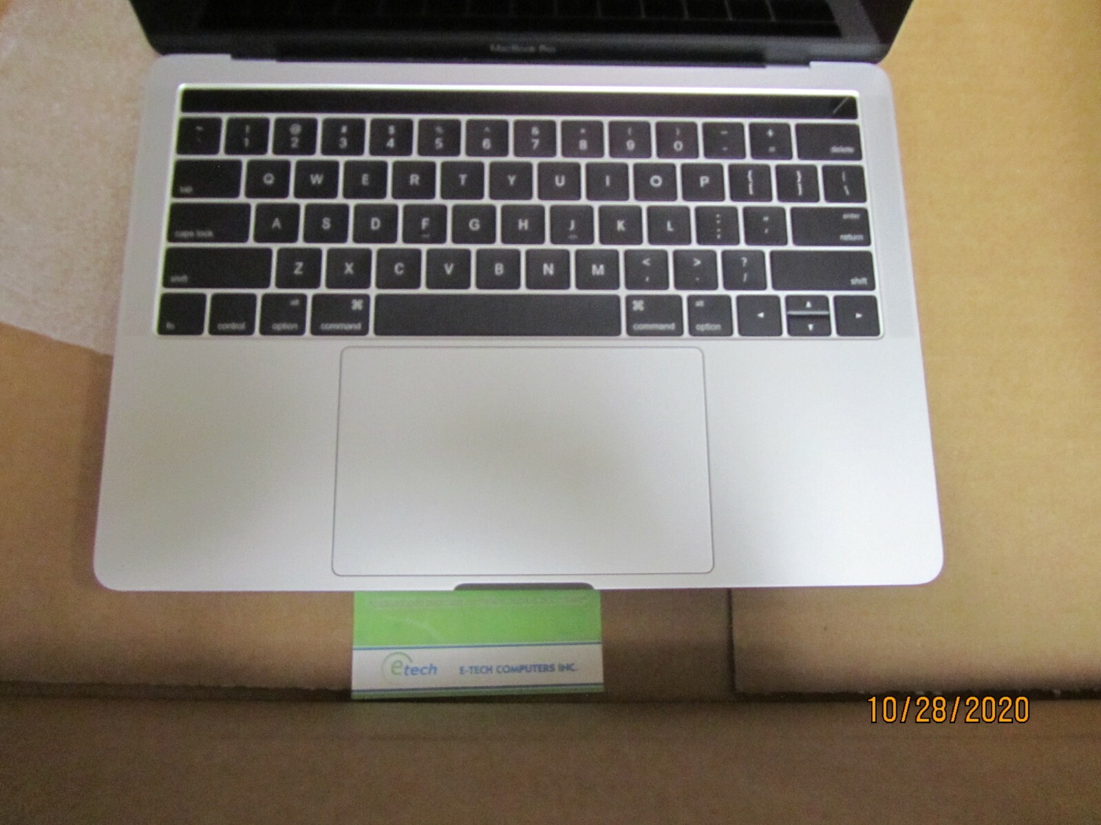 Apple MacBook Pro 13.3 2017 Model A1706 i7 3.5GHz 16GB 500GB SSD macOS 10.13