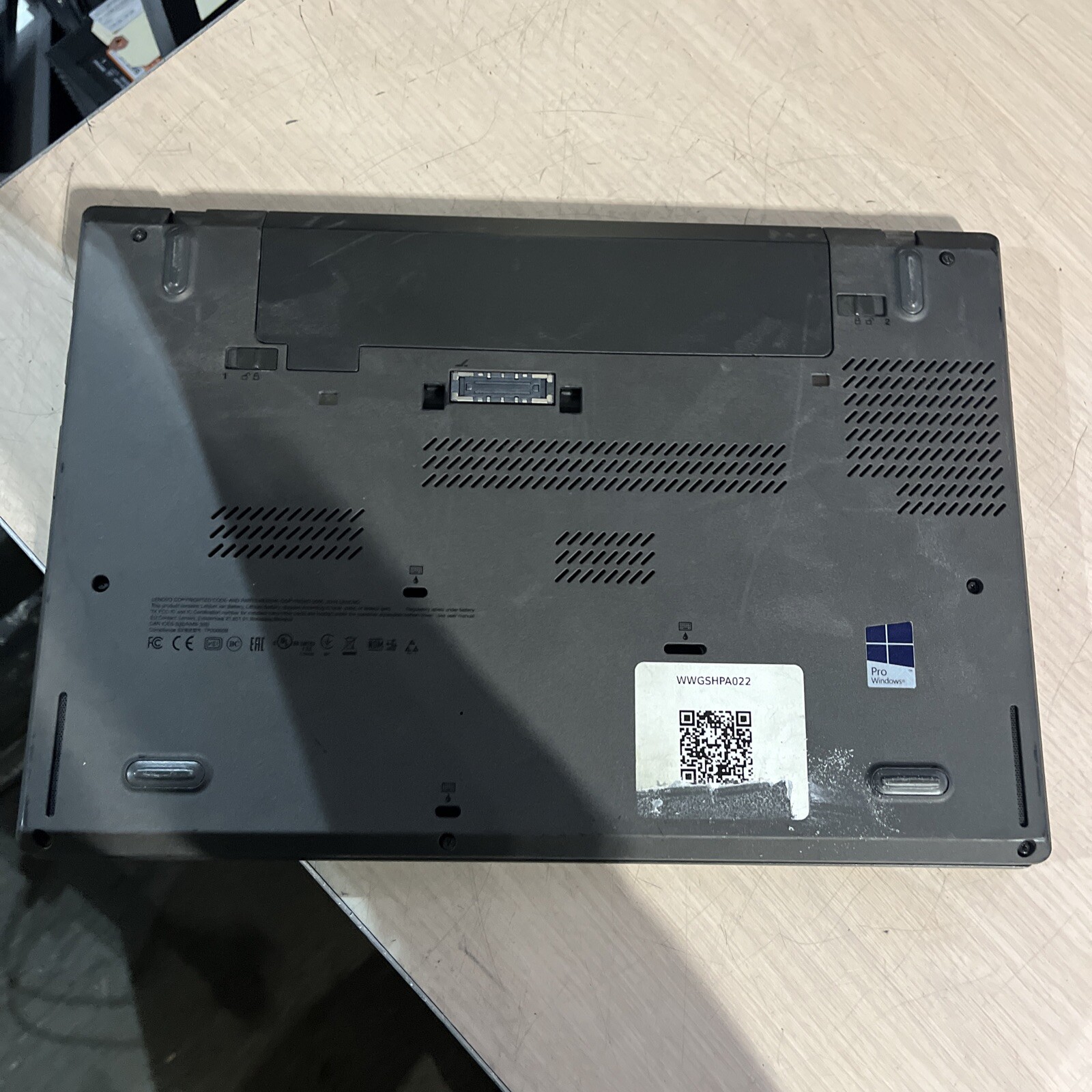 LENOVO THINKPAD T450 INTEL CORE I5-5300U 2.30GHZ 8GB RAM NO HD