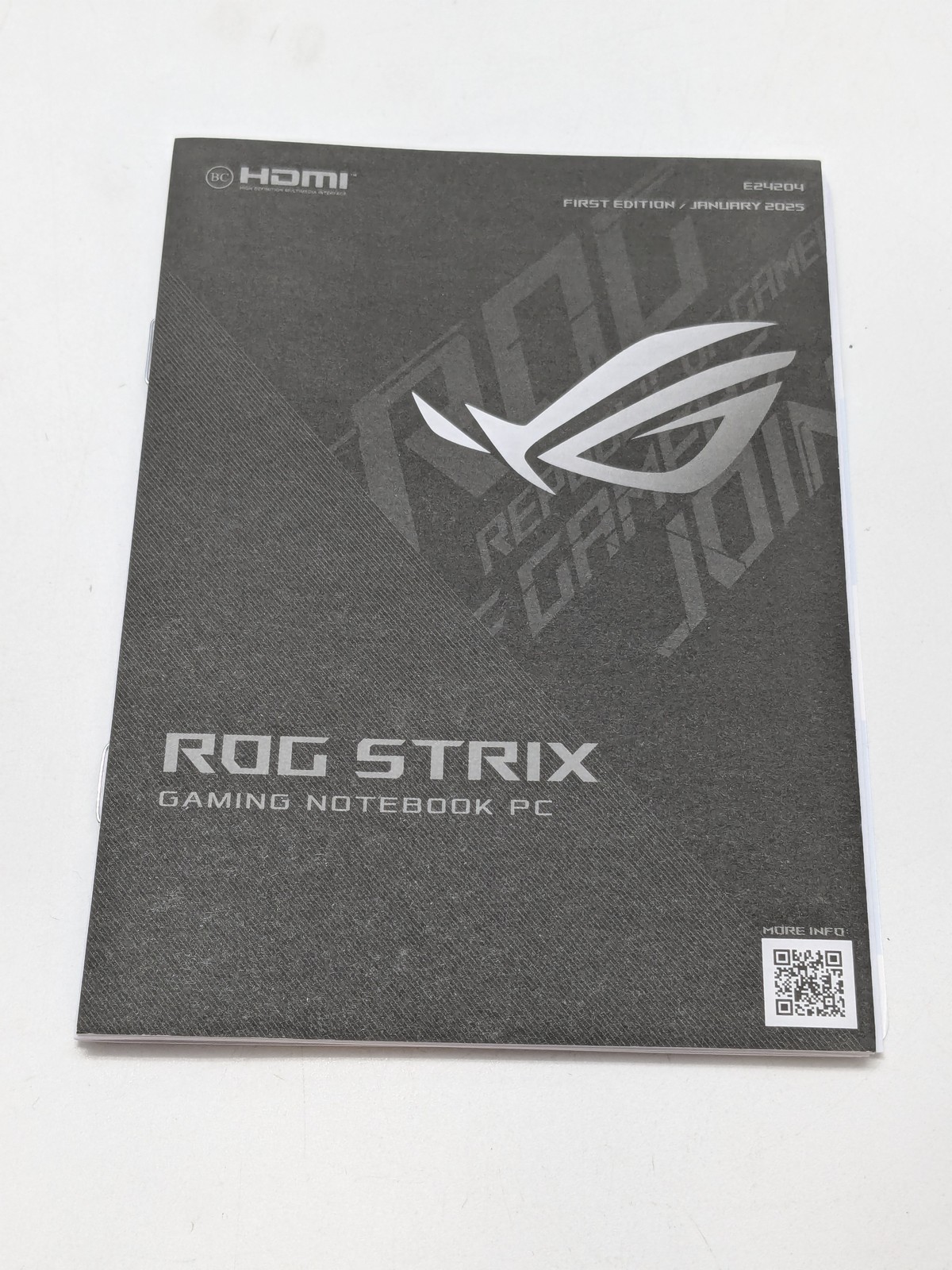 ASUS ROG Strix G16 G615JMR 16″ i7-14650HX 32GB DDR5 2TB SSD RTX 5060 W11H