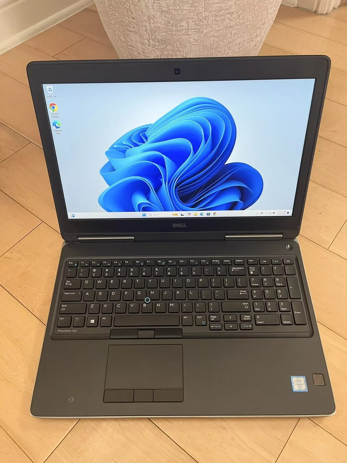 Dell Precision 7520 15.6″ i7-6820HQ @2.7GHz 32GB RAM 512GB SSD Win 11 Pro Laptop