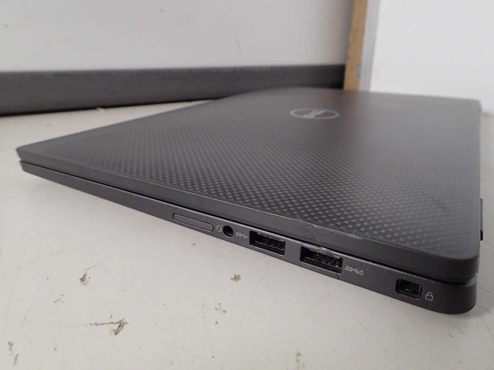 Dell Latitude 7410 Intel Core i5 10310U 1.70GHz 16GB RAM 256GB M.2 Win 11 Pro