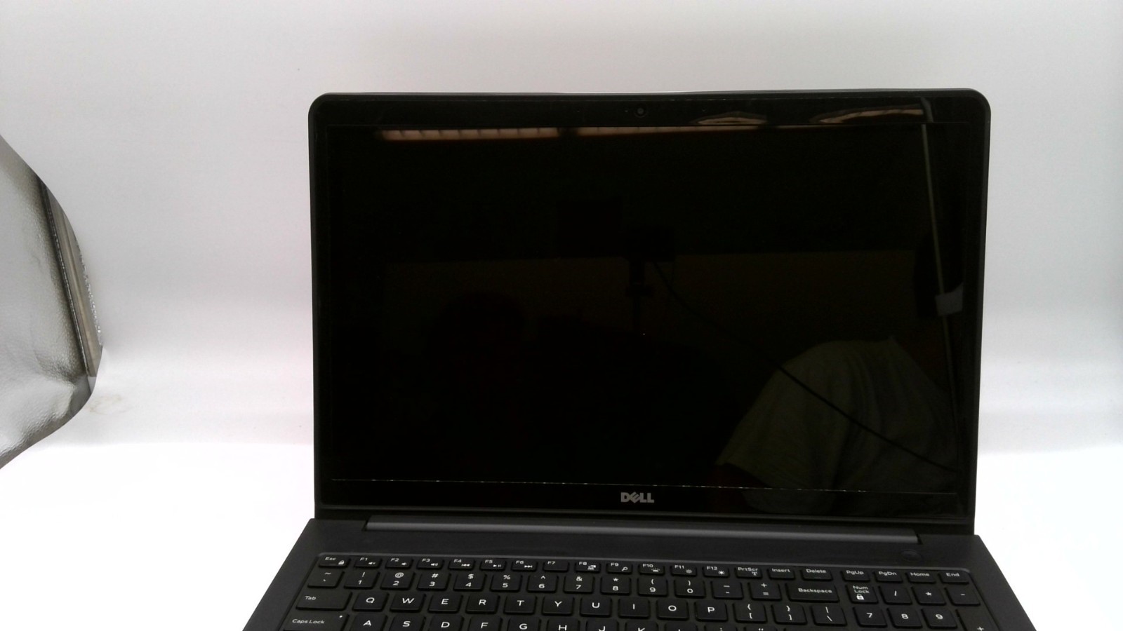 DELL INSPIRON 5545 Laptop AMD A8-7100 8GB Ram NO HD/OS