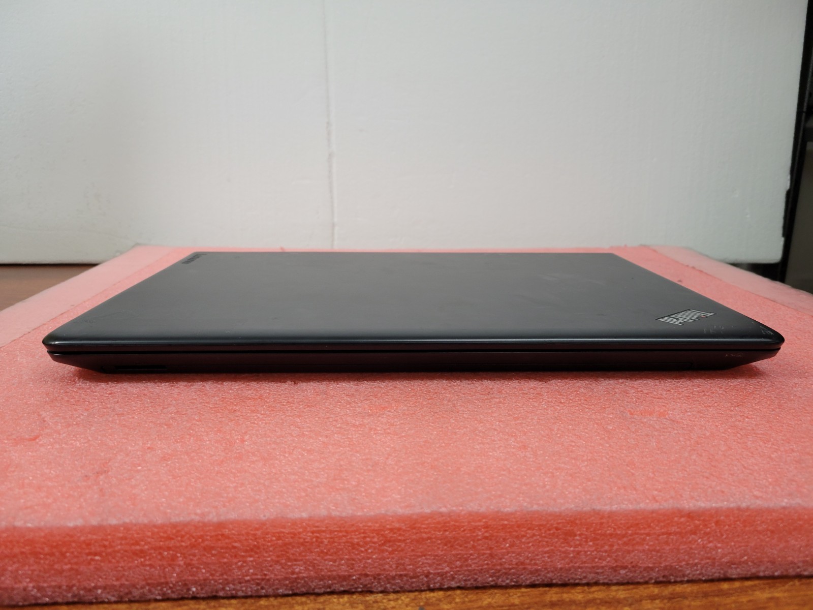 Lenovo ThinkPad E570 i5-7200U 4GB RAM *AS IS/No HDD/No OS/No Battery* | LP482