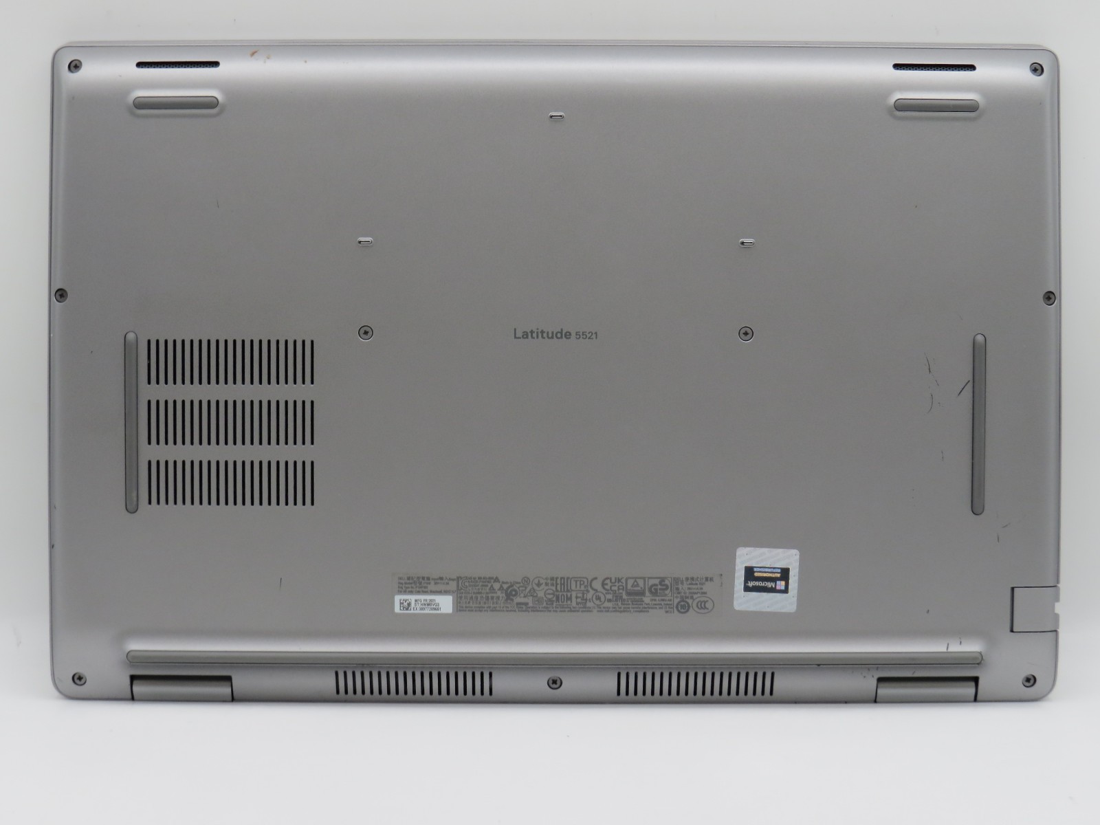 Dell Latitude 5521 i5-11400H @ 2.7GHz 16GB DDR4 512GB m2 Win 11 No AC