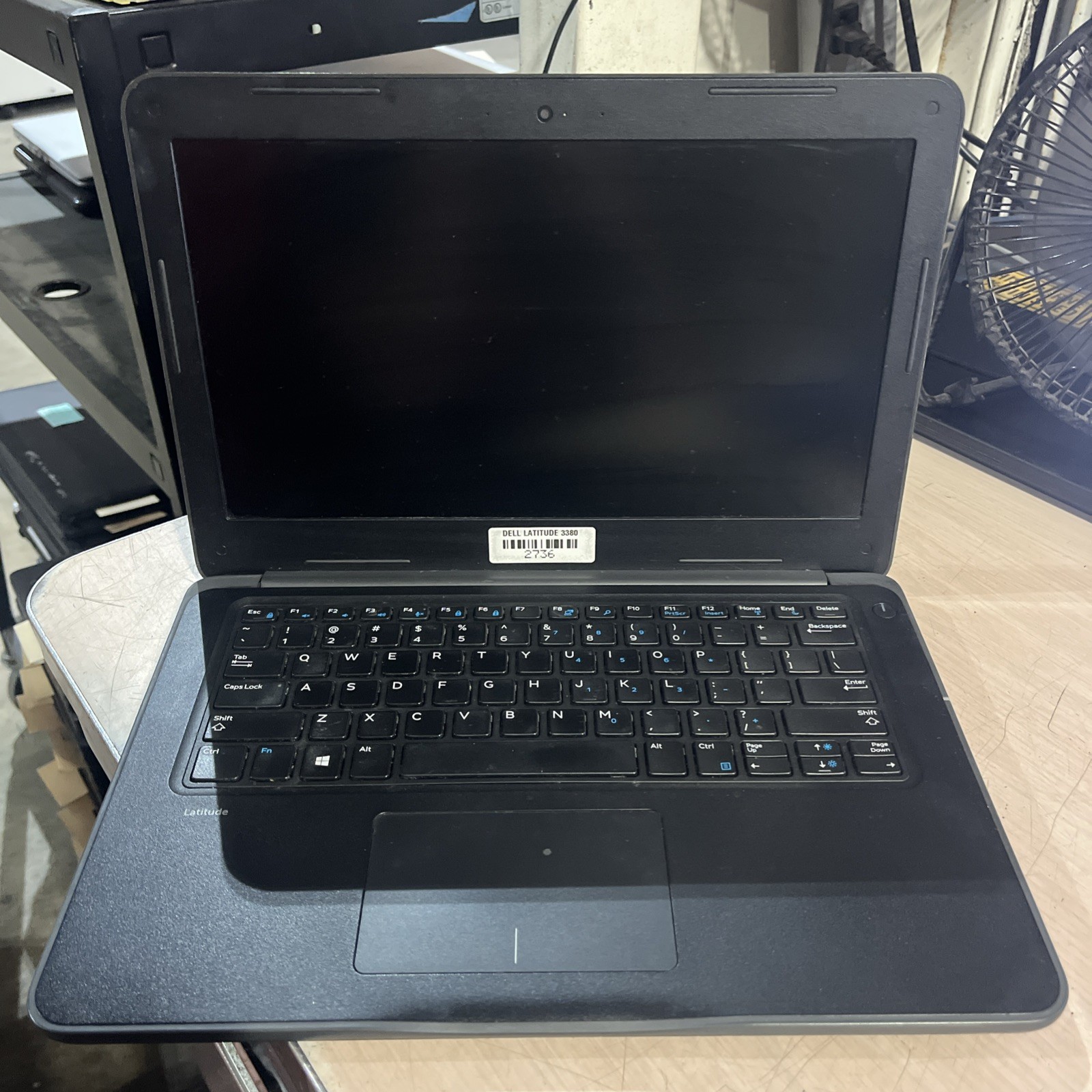 DELL LATITUDE 3380 INTEL CORE I3-6006U 2.00GHZ 8GB RAM NO HD