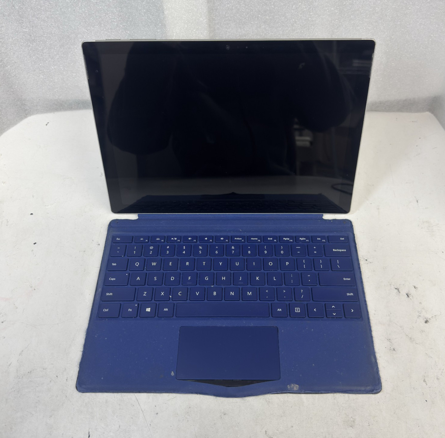 Microsoft Surface Pro 5 2017 m3-7Y30 128GB SSD 4GB RAM M1796 / NO TOUCH #SP2