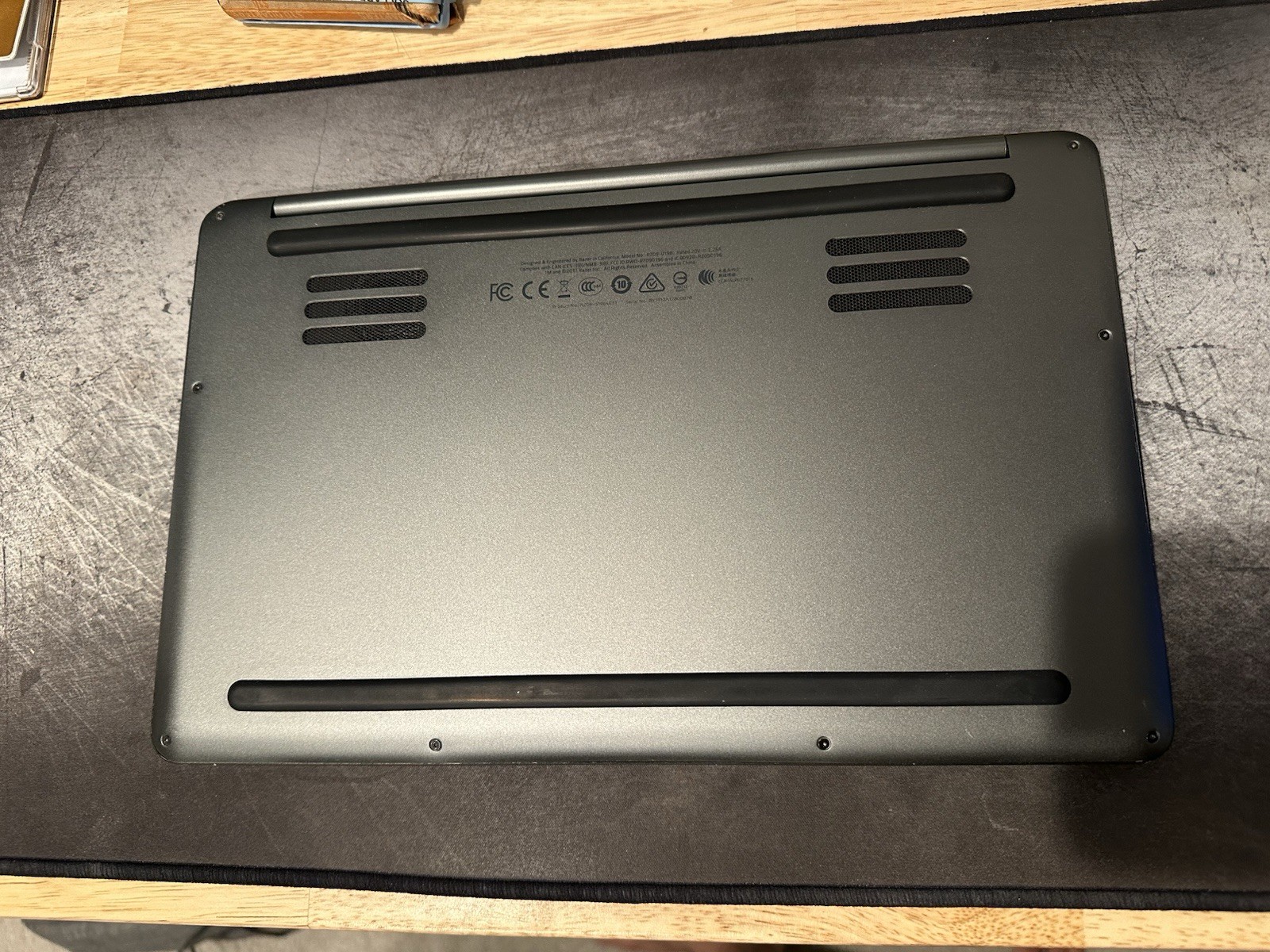 Razer Blade Stealth 13” Intel 7500U 2017 RZ09-0196 256Gb SSD 16Gb RAM Touchscrn