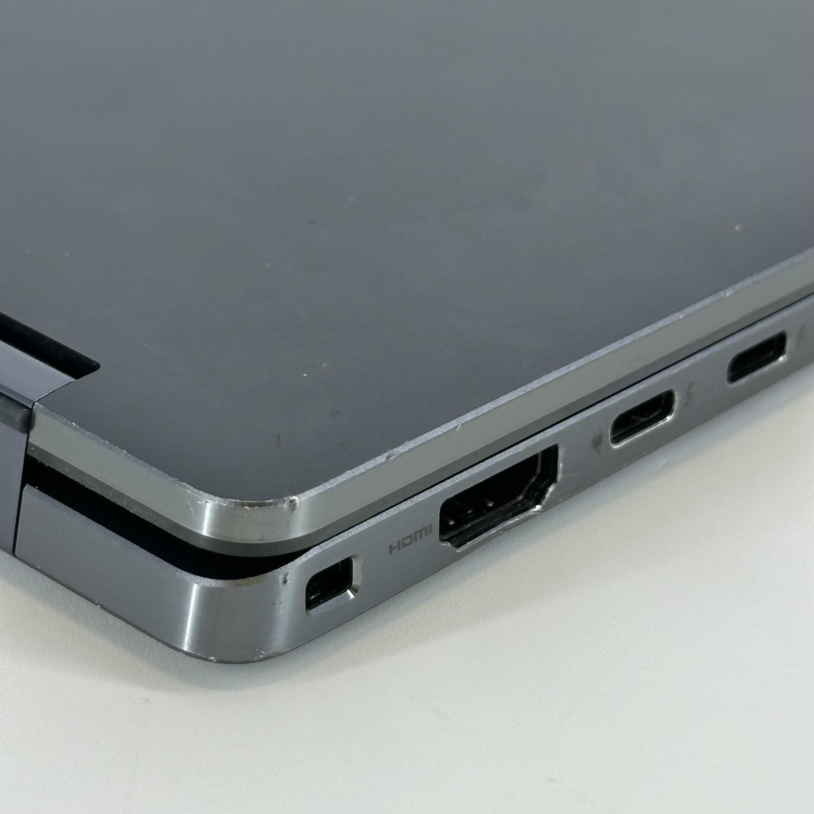 Dell Latitude 9430 (2-in-1) 14 2K TOUCH 1.8 GHz i7-1265U 32GB 1TB SSD Good