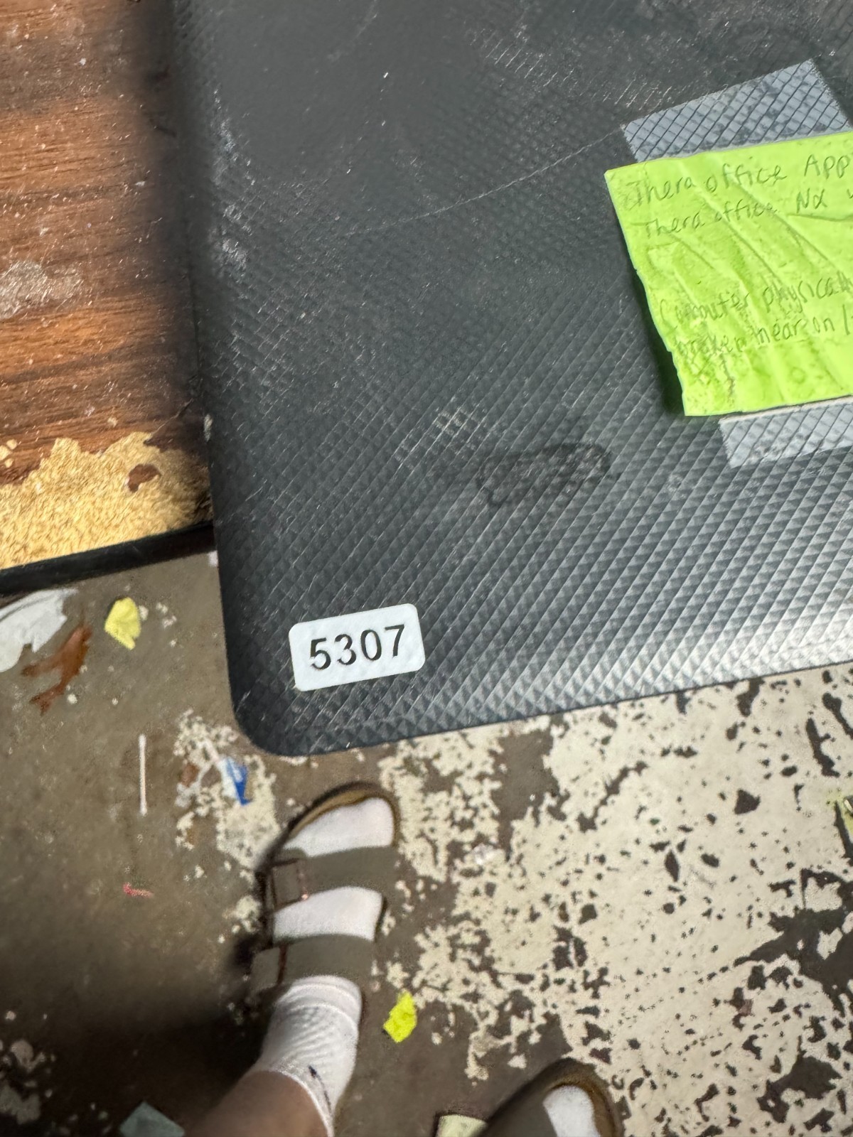 DELL VOSTRO P89G Core I5 10th Gen Laptop for Parts/Repair #5307