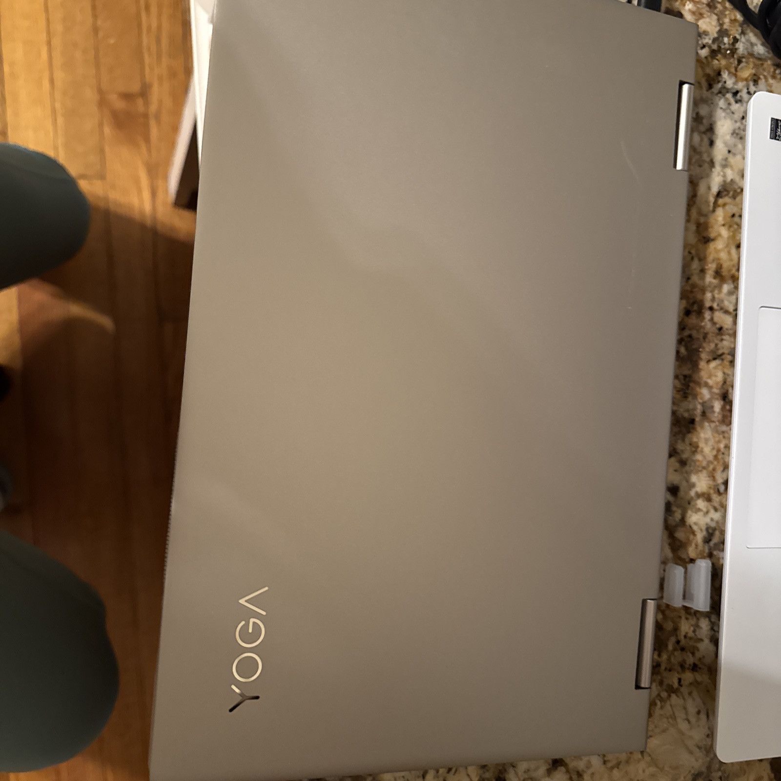 Lenovo Yoga C740 14 2020 FHD TOUCH 1.6 GHz i5-10210U 8GB 256GB SSD Good – READ