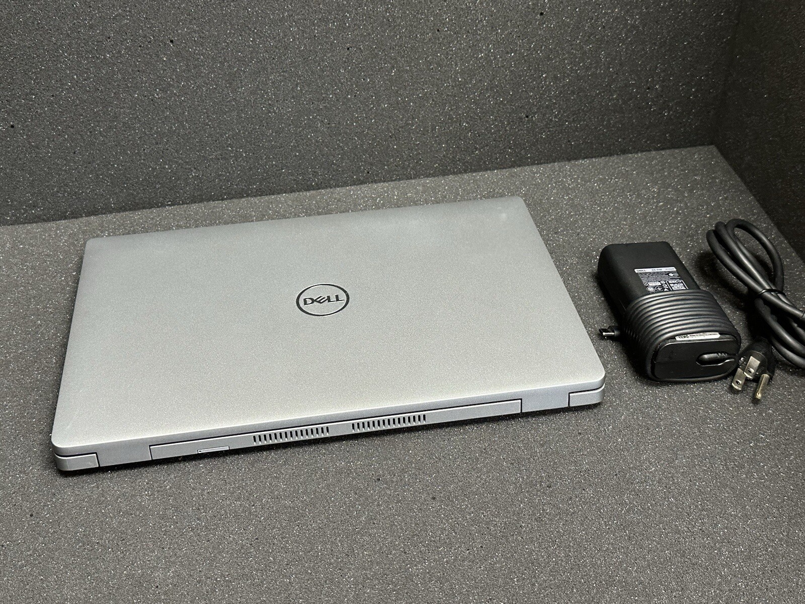Dell Latitude 5420 Quad Core i7-1185G7 3.00GHz P137G Win 11 USB-C Thunderbolt