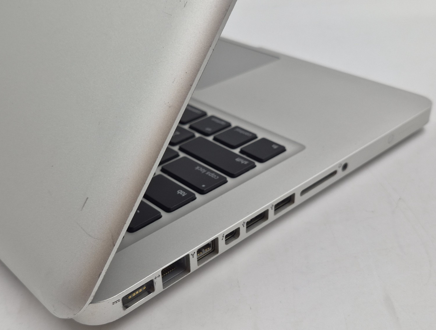 Apple MacBook Pro 13″ Mid 2012 i5-3210M 2.50GHz 4GB RAM 120GB SSD Track Pad Bad