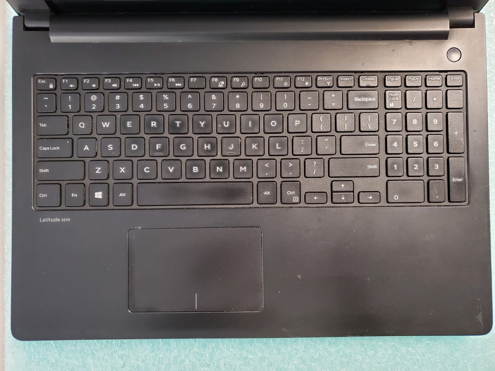 Dell Latitude 3570 i3-6100U@2.3GHz 4GB RAM No HD/OS *BIOS/No battery* | C763