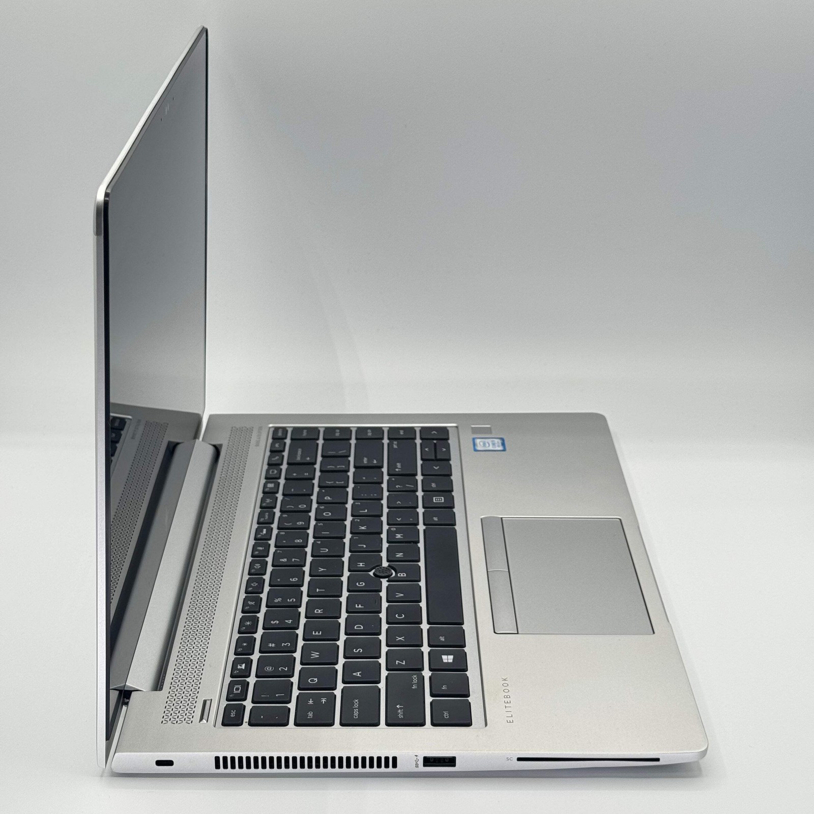 HP 840 G5 8th Gen i5 vPro 8GB 15-inch Silver BROKEN FOR PARTS